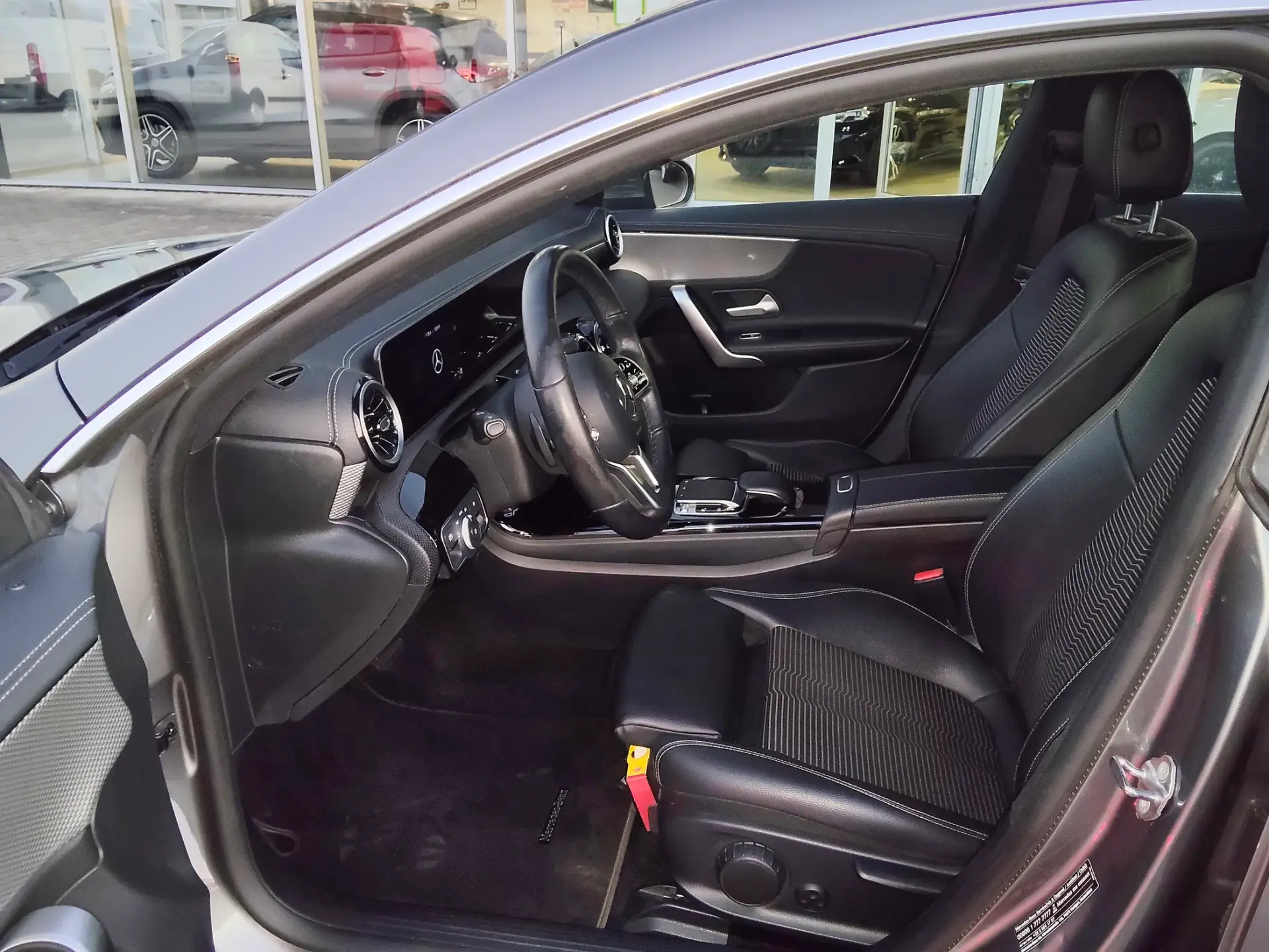 Mercedes-Benz CLA 180 d Progressive Aut. 12