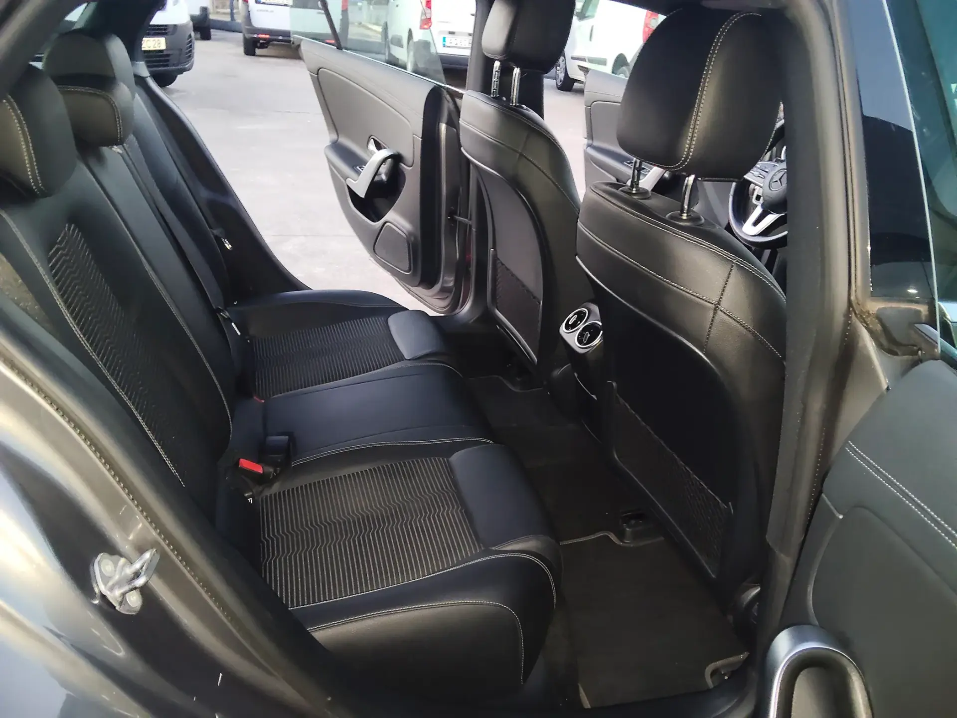 Mercedes-Benz CLA 180 d Progressive Aut. 19