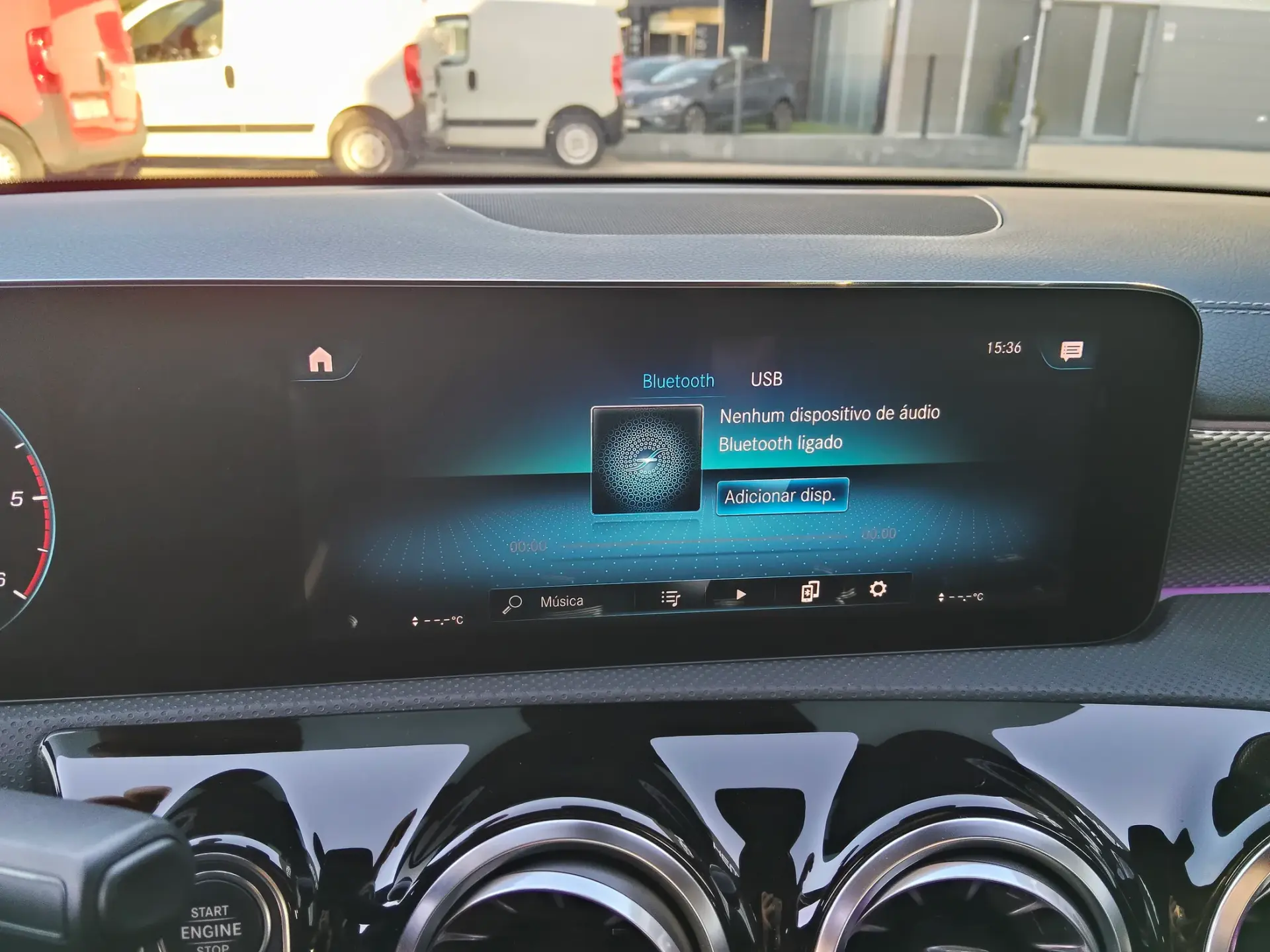 Mercedes-Benz CLA 200 d Progressive Aut. 32