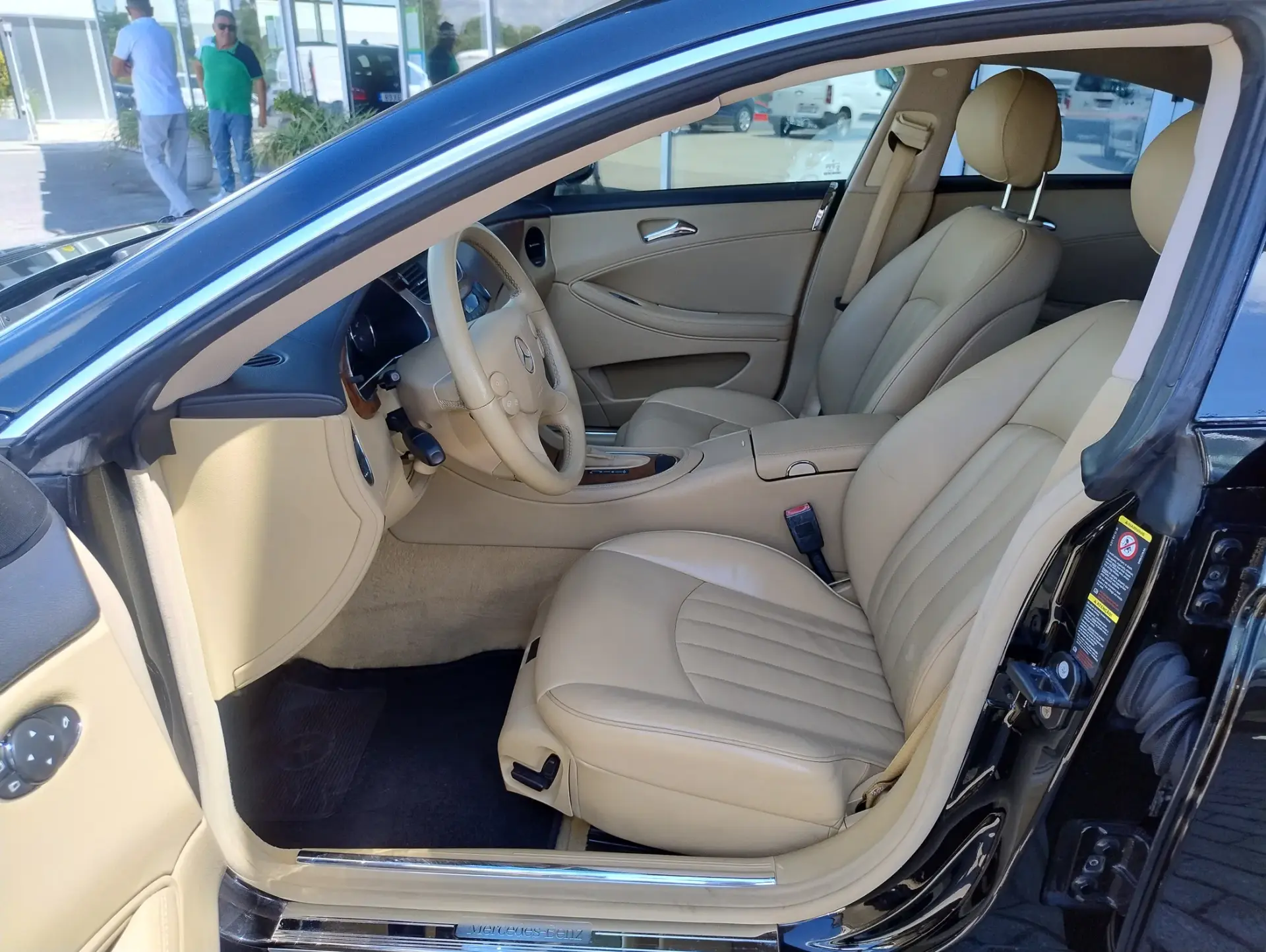 Mercedes-Benz CLS 320 CDi 14