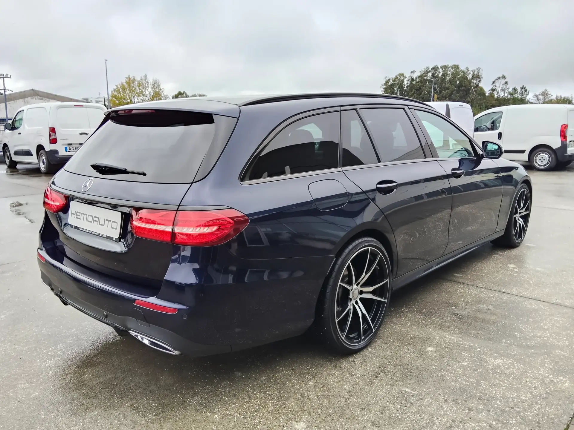 Mercedes-Benz E 220 d AMG Line 7