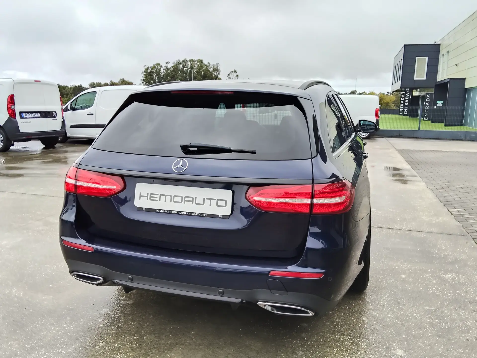 Mercedes-Benz E 220 d AMG Line 8