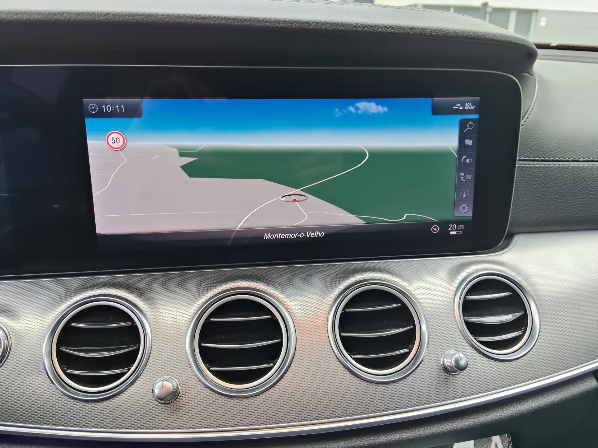 Mercedes-Benz E 220 d AMG Line 31