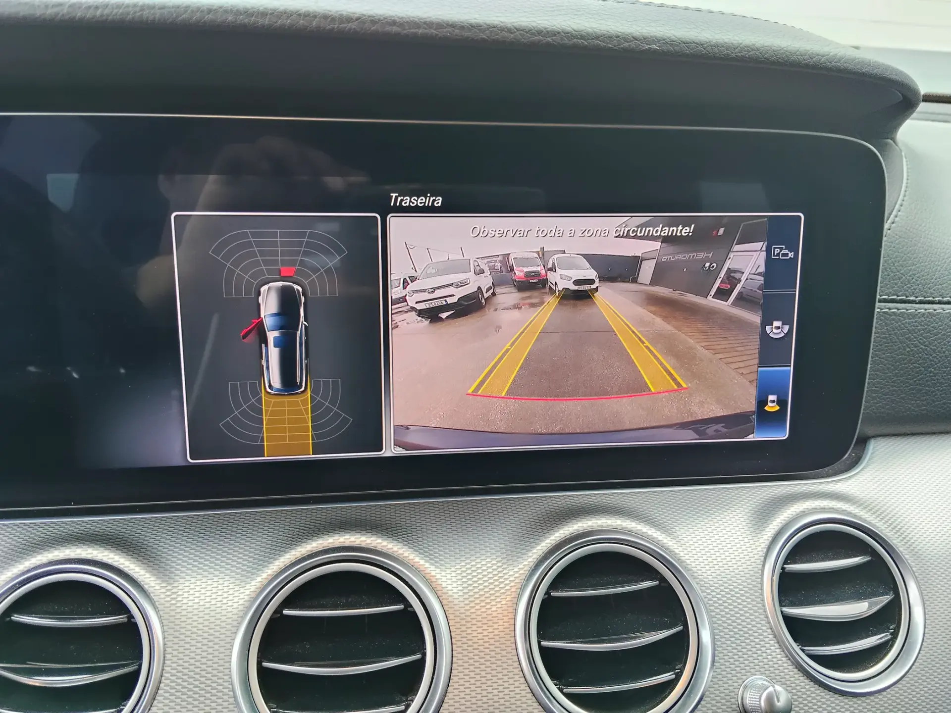 Mercedes-Benz E 220 d AMG Line 32