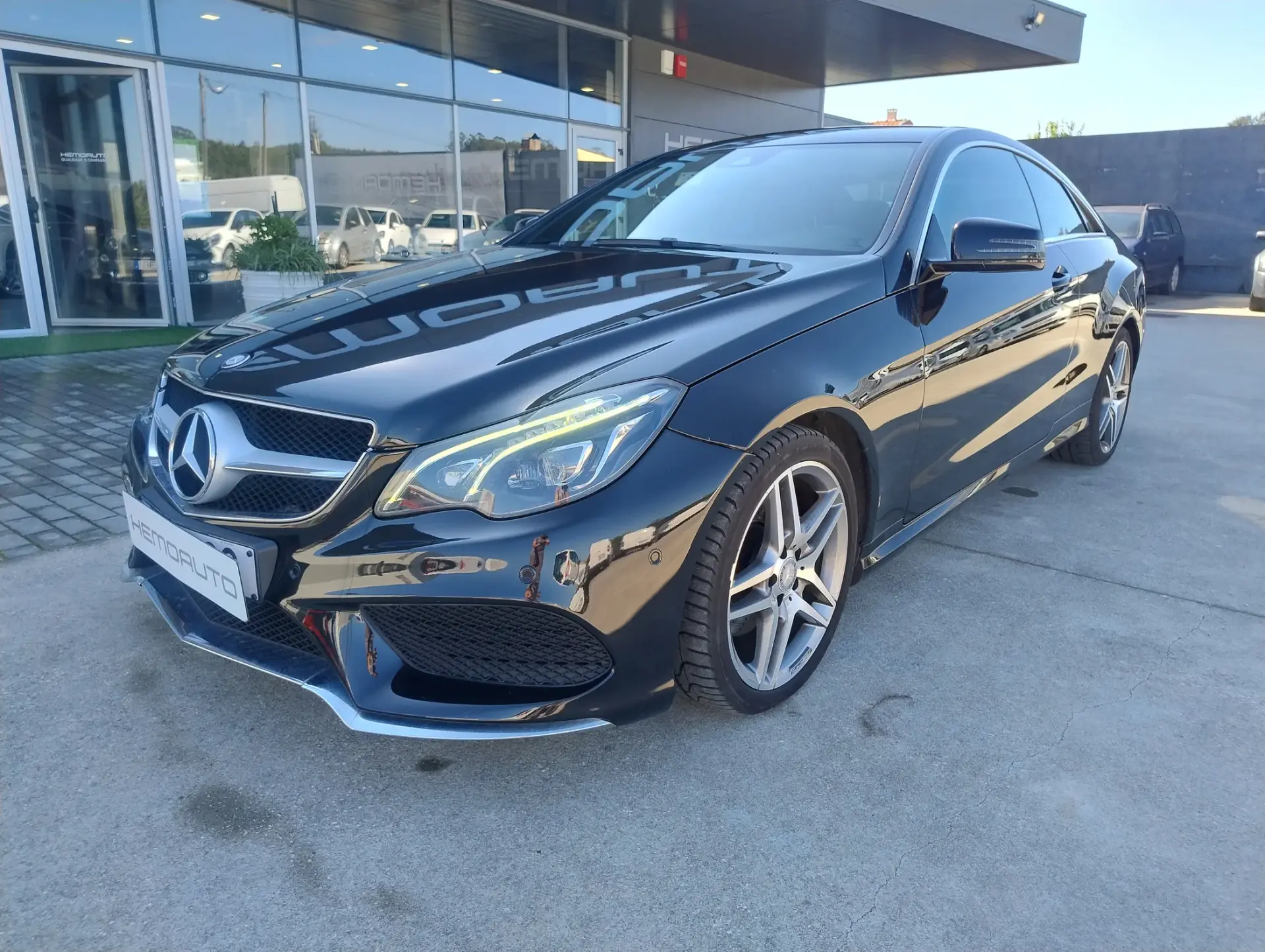 Mercedes-Benz E 250 BlueTEC Auto 2