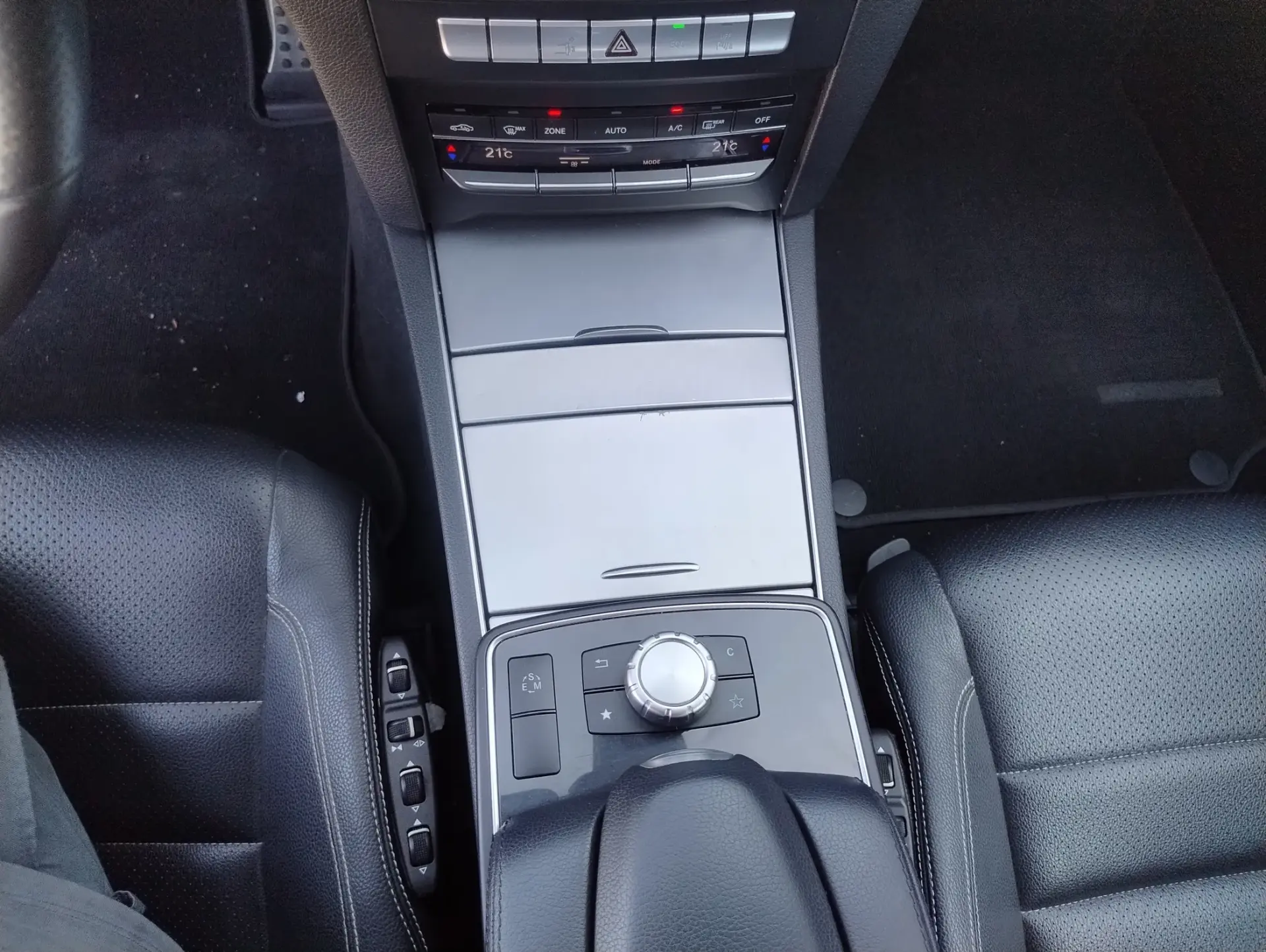 Mercedes-Benz E 250 BlueTEC Auto 22