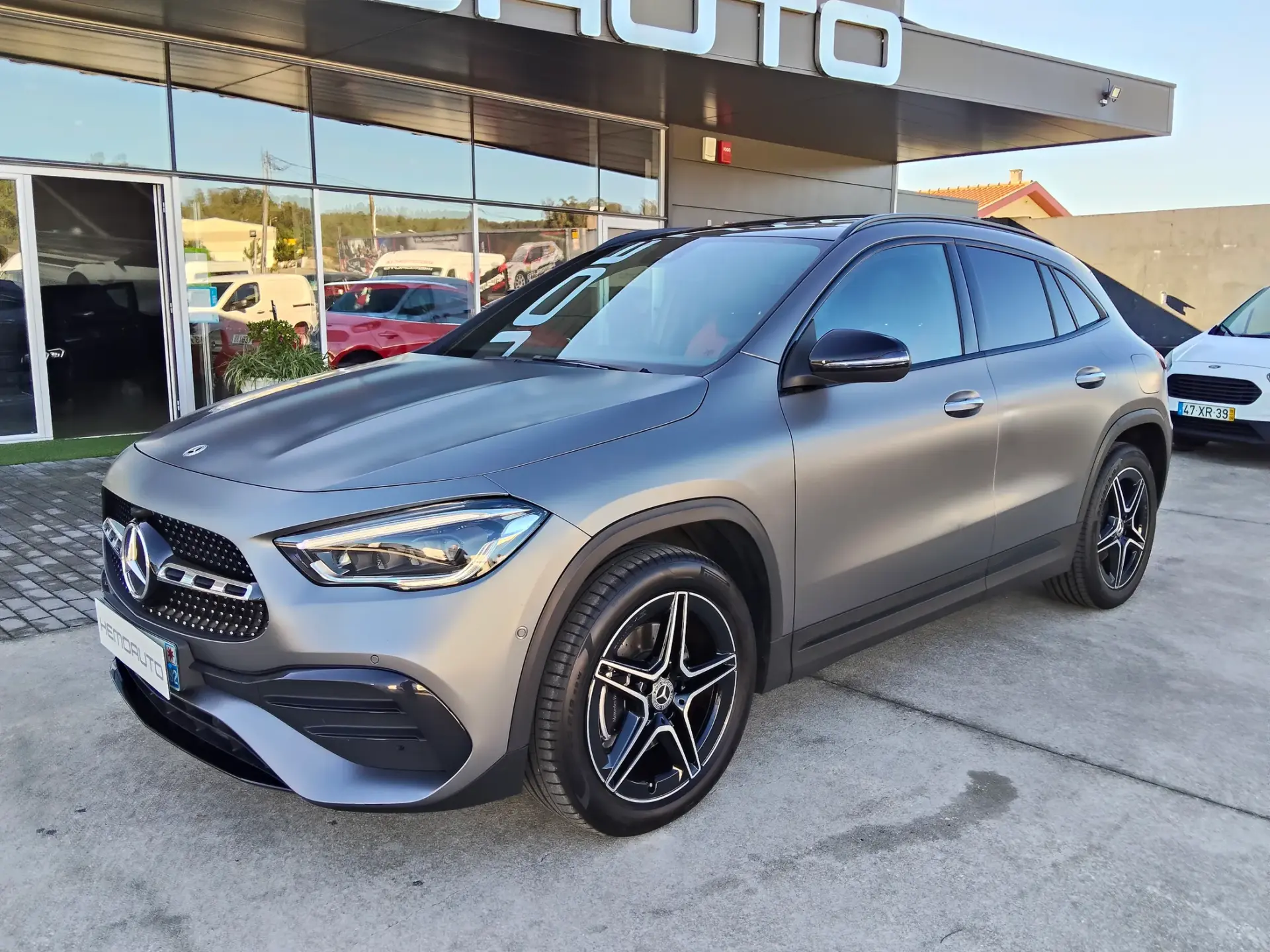 Mercedes-Benz GLA 250 AMG Line 2