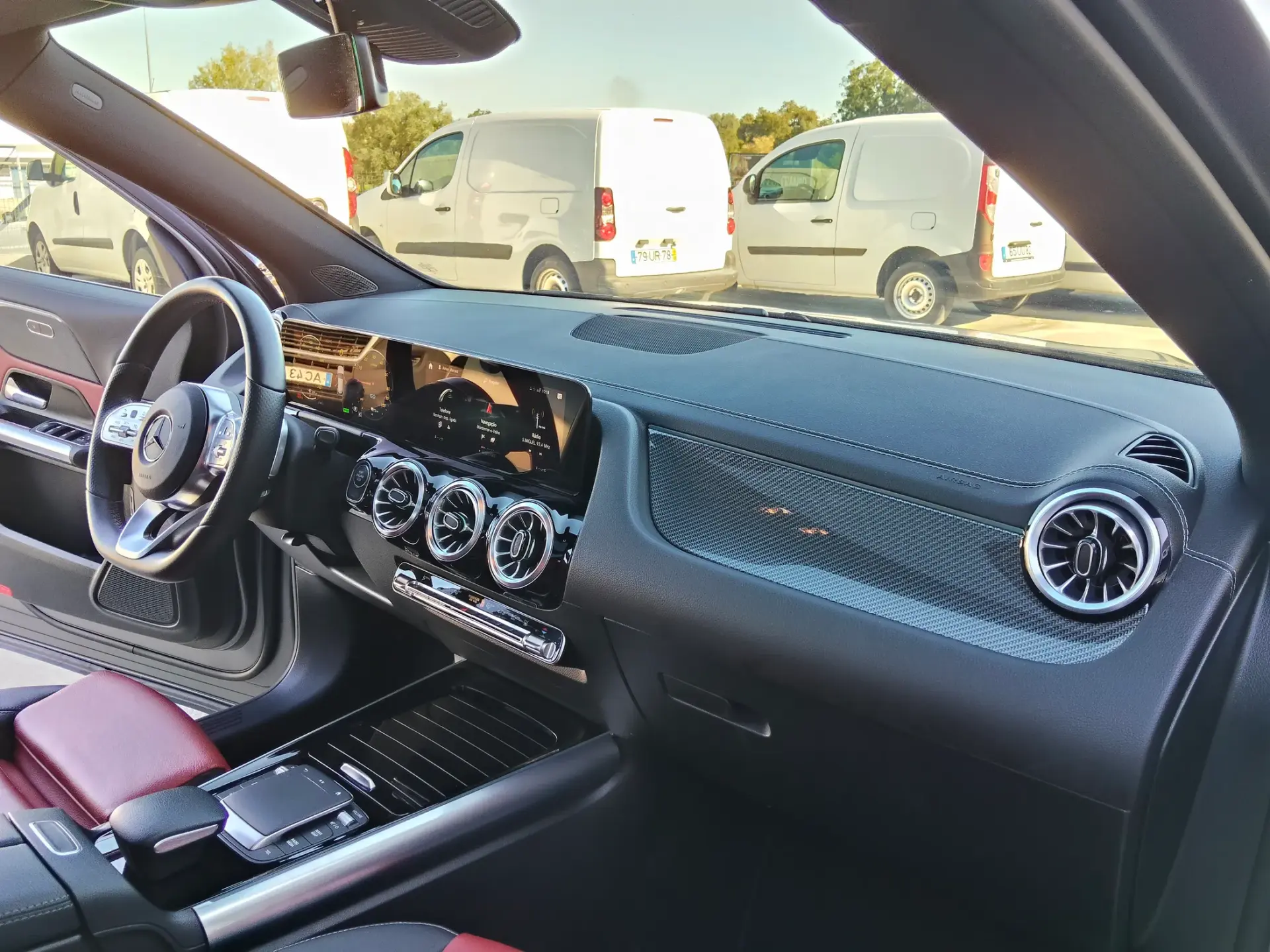 Mercedes-Benz GLA 250 AMG Line 26