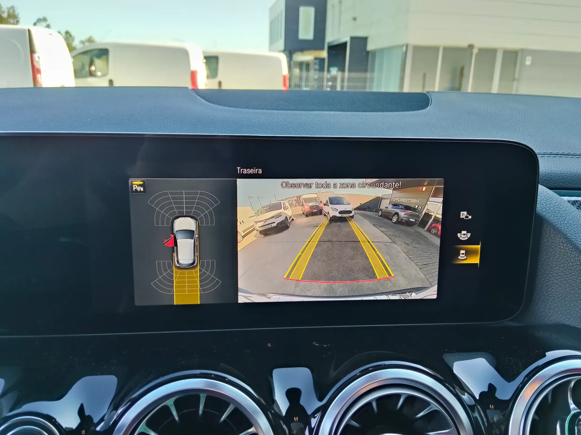 Mercedes-Benz GLA 250 AMG Line 35