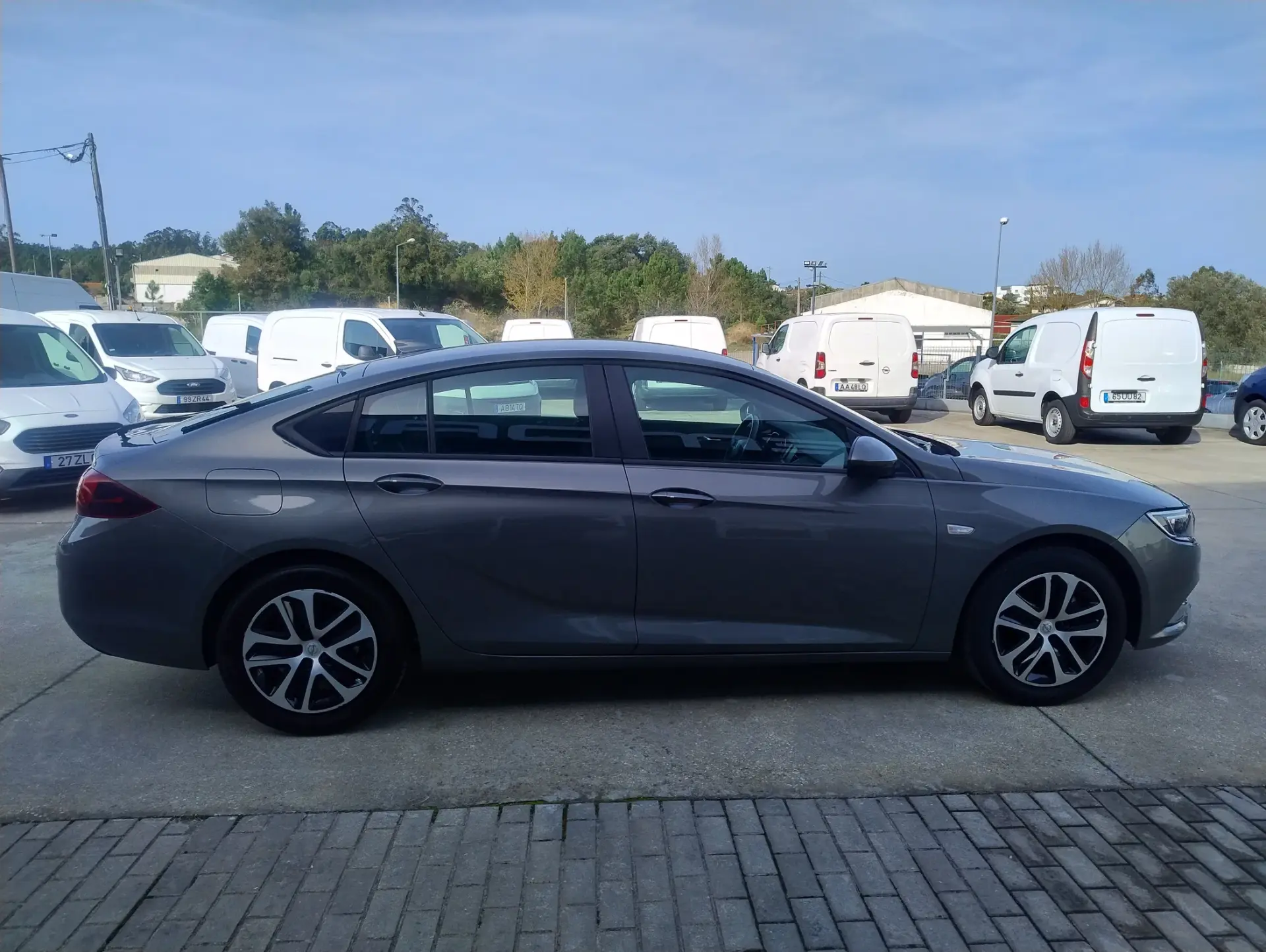 Opel Insignia Grand Sport 1.5 T Business Edition 6