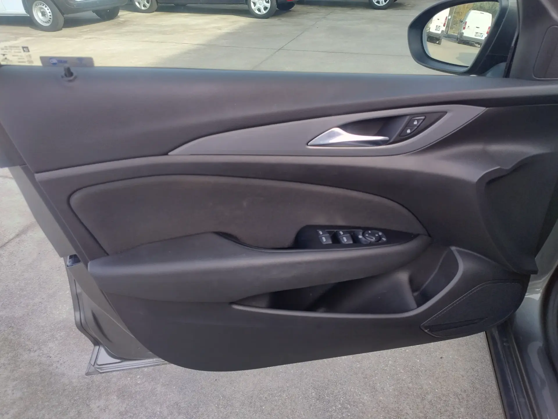 Opel Insignia Grand Sport 1.5 T Business Edition 13