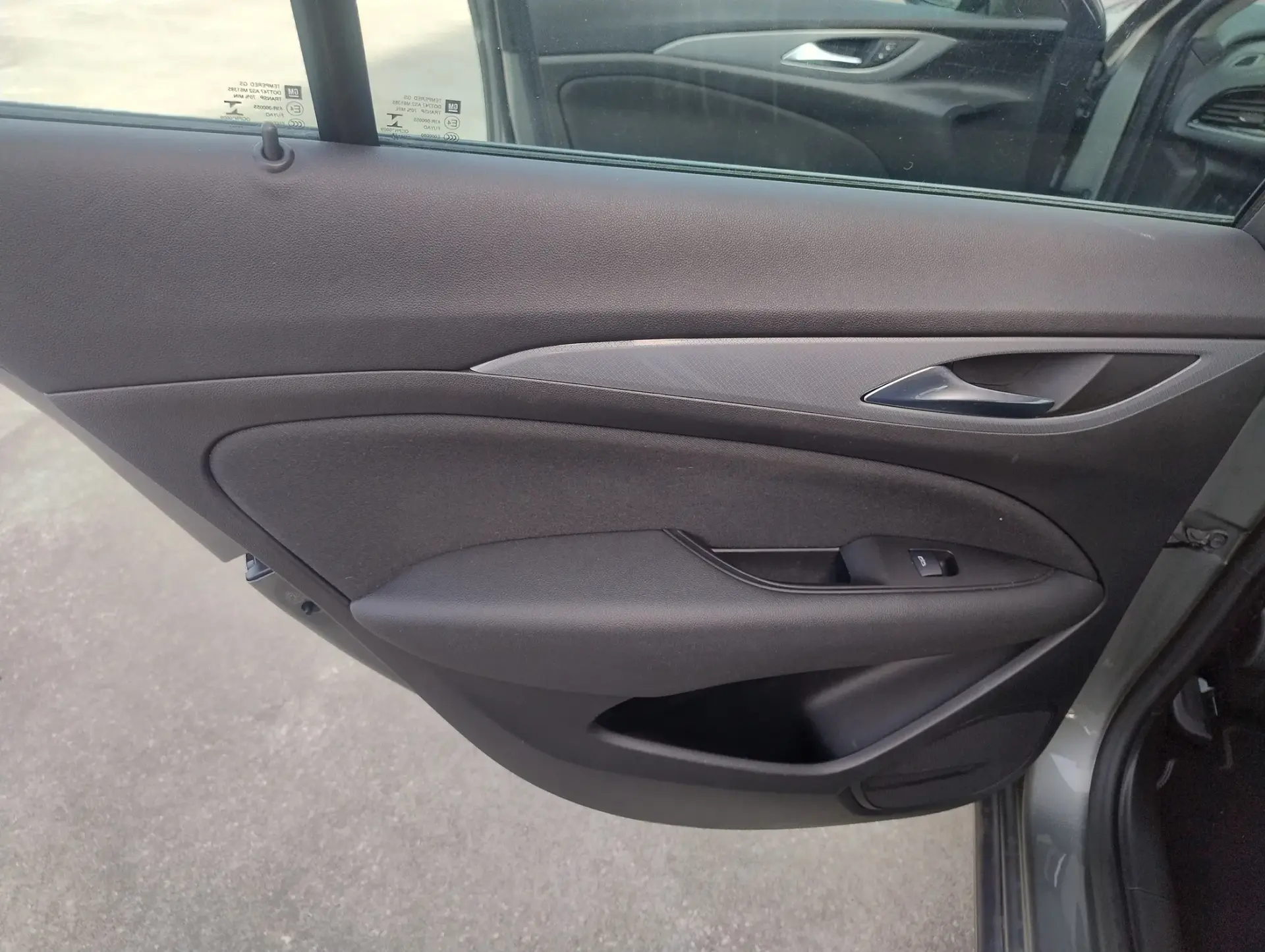 Opel Insignia Grand Sport 1.5 T Business Edition 17