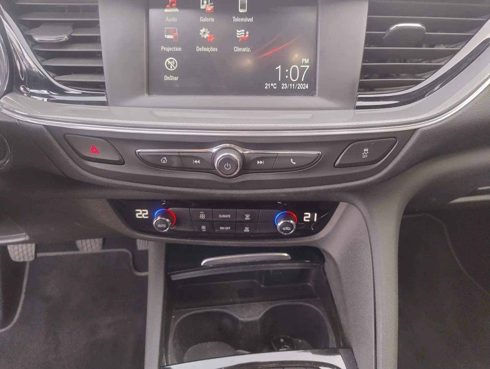 Opel Insignia Grand Sport 1.5 T Business Edition 26