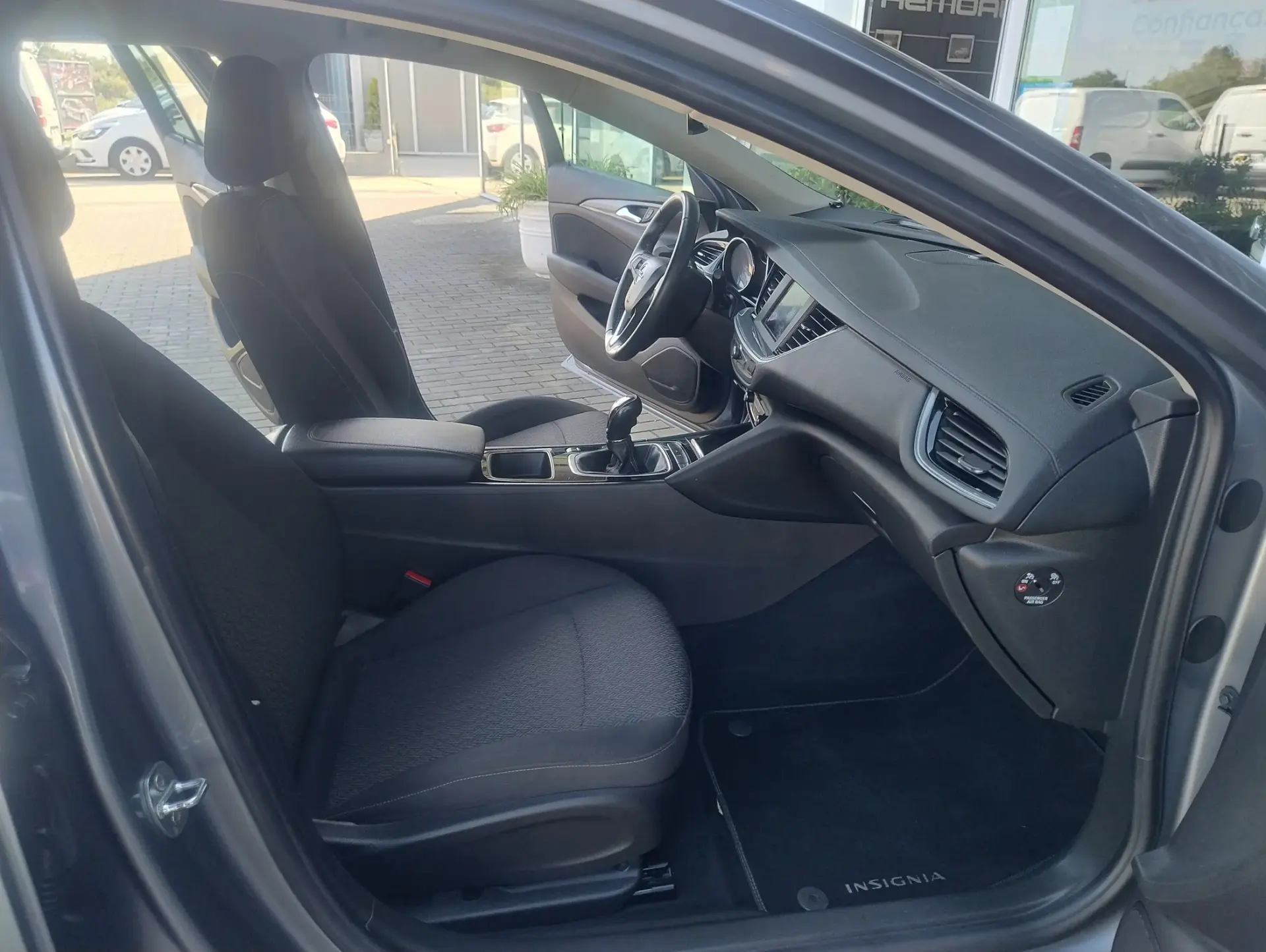 Opel Insignia Sports Tourer 1.6 CDTi Business Edition 19