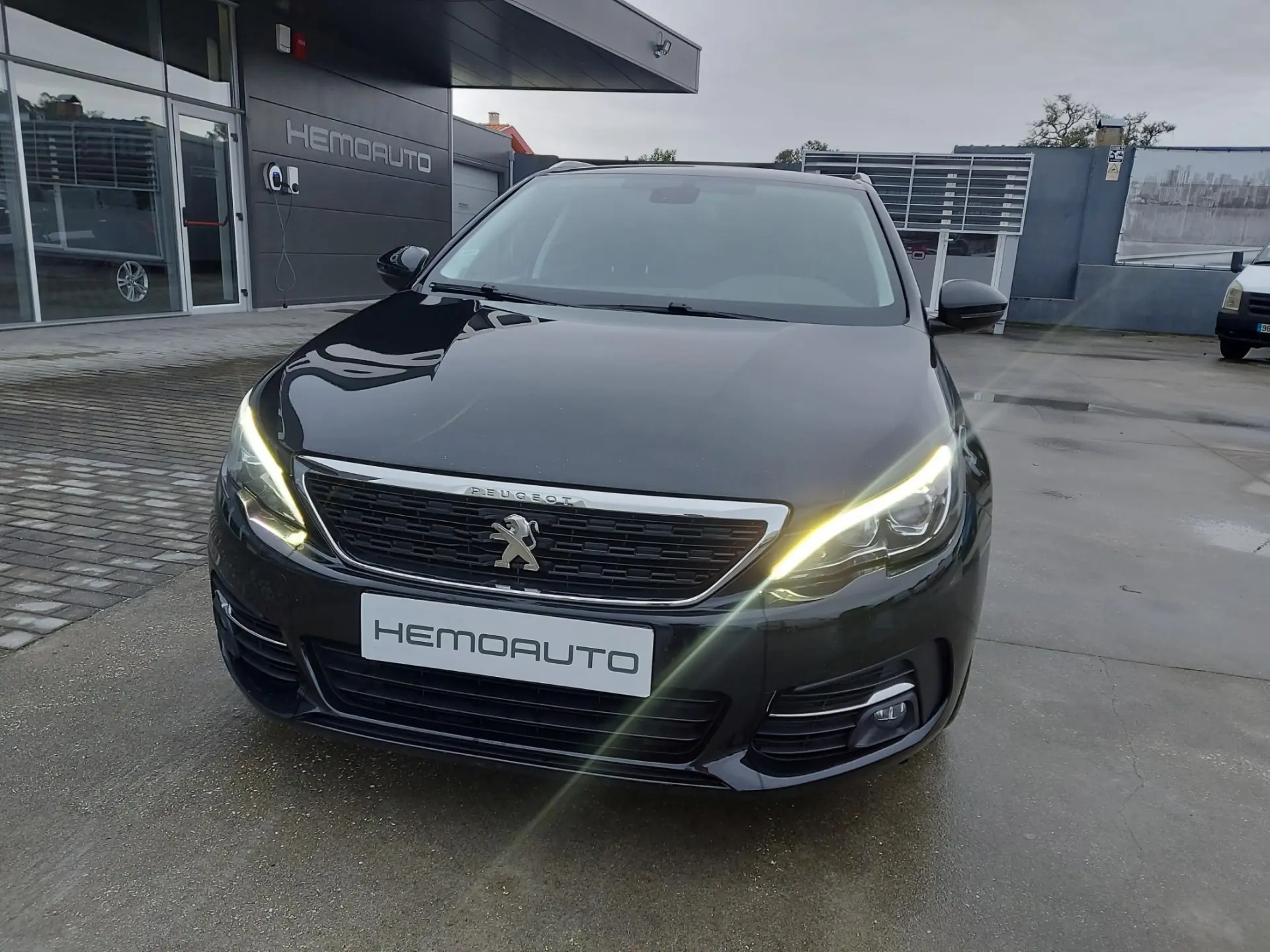 Peugeot 308 1.5 BlueHDi Style 4