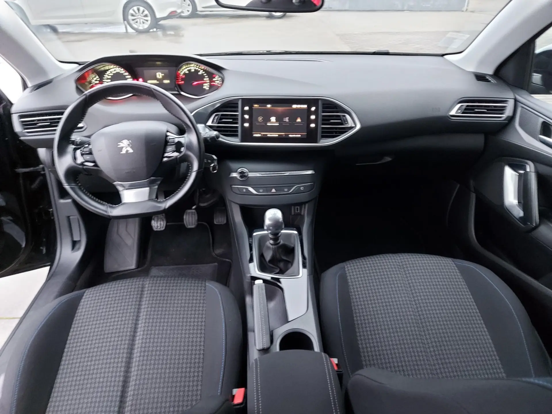 Peugeot 308 1.5 BlueHDi Style 21