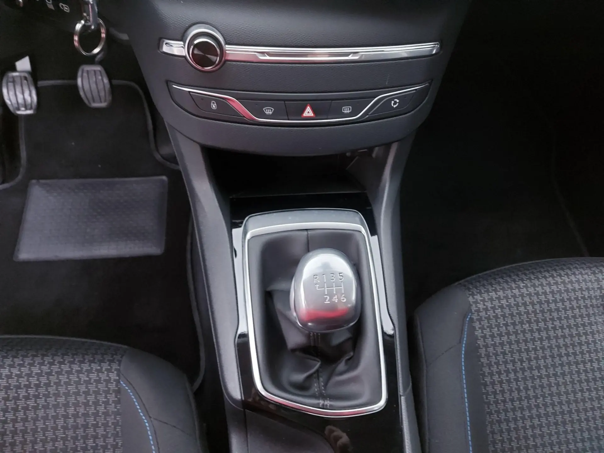 Peugeot 308 1.5 BlueHDi Style 24