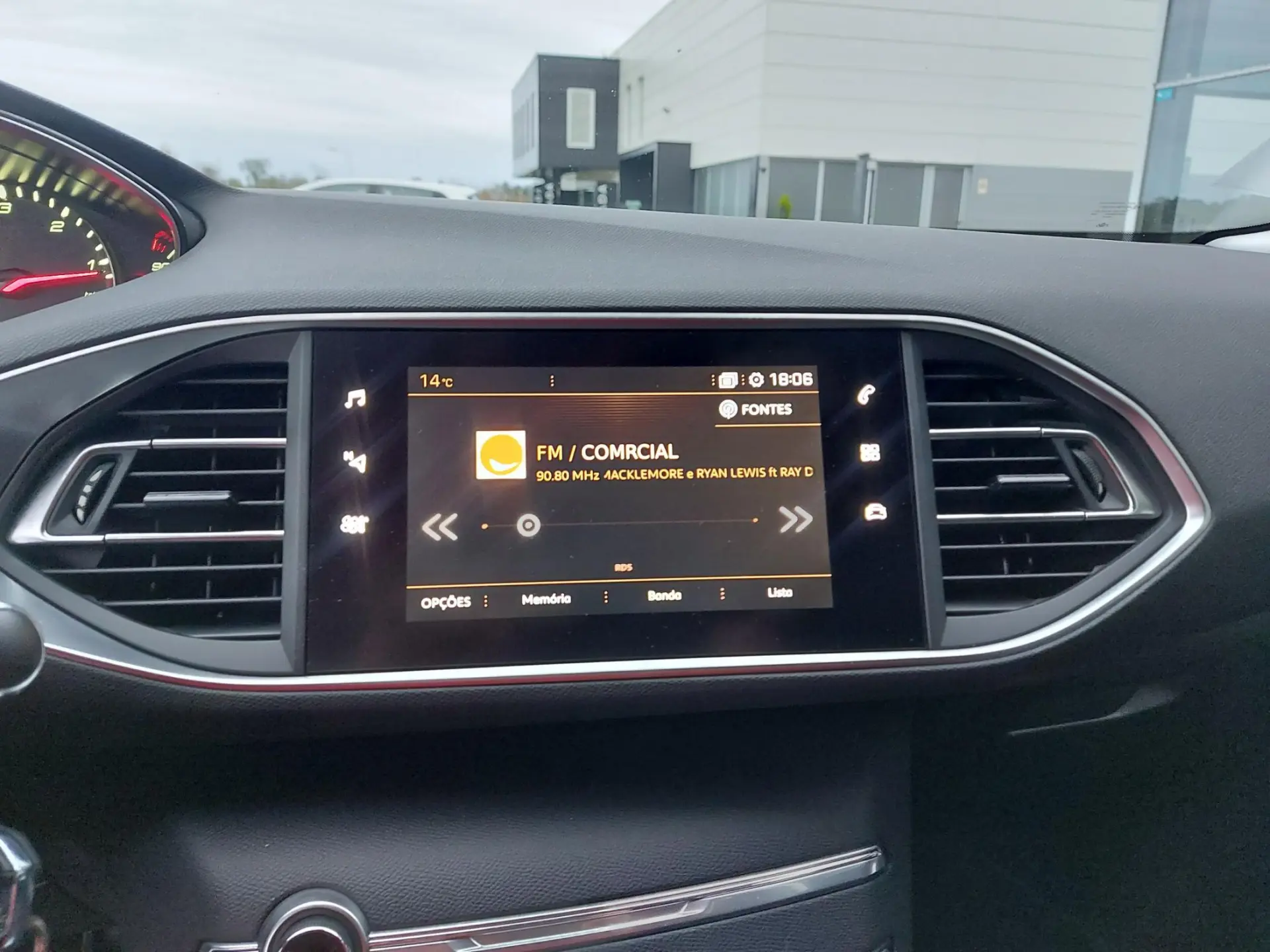 Peugeot 308 1.5 BlueHDi Style 26