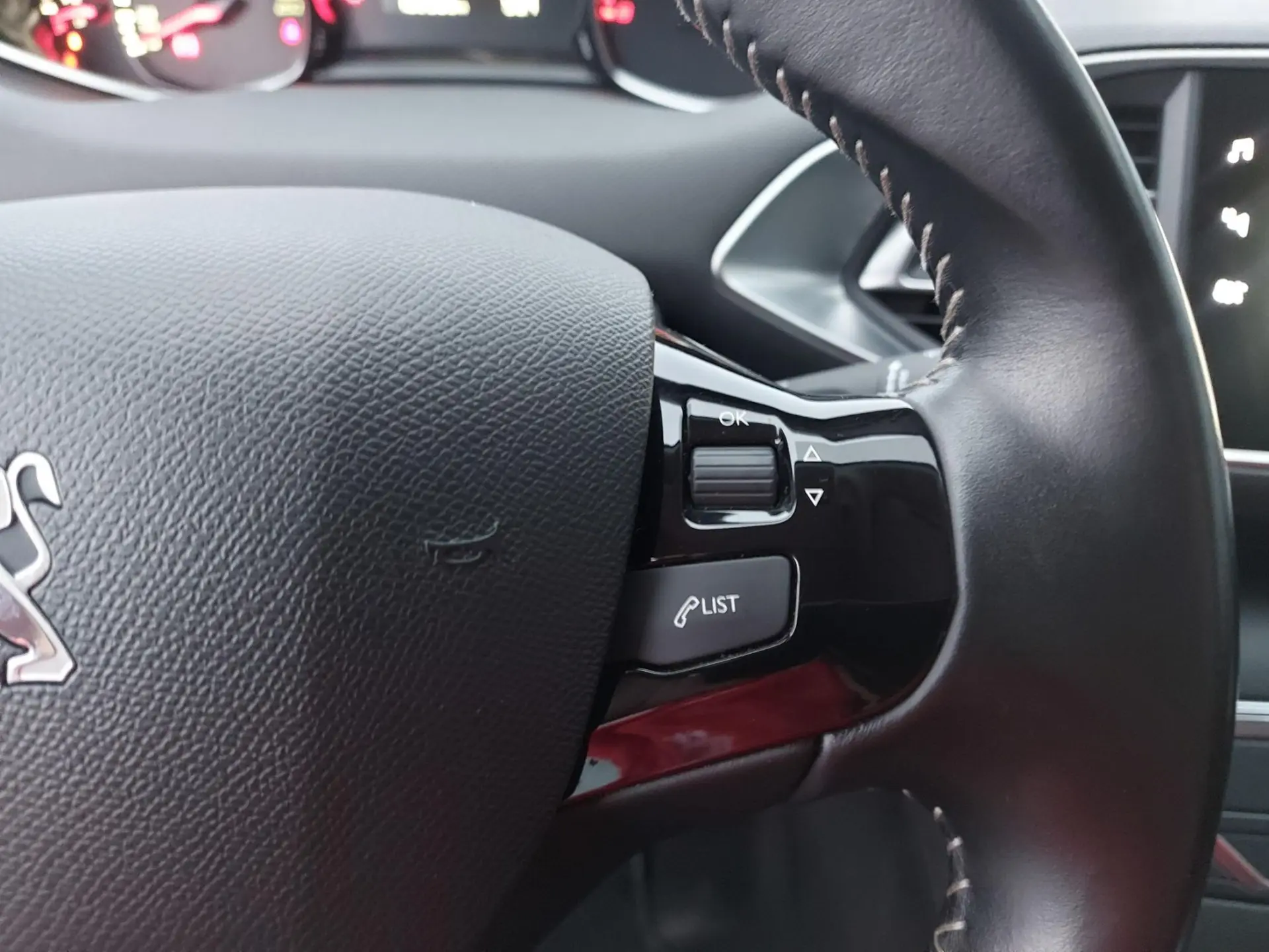 Peugeot 308 1.5 BlueHDi Style 31