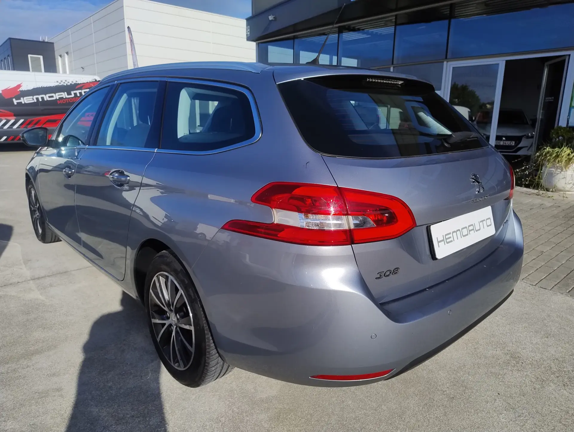 Peugeot 308 SW 2.0 BlueHDi Allure 9