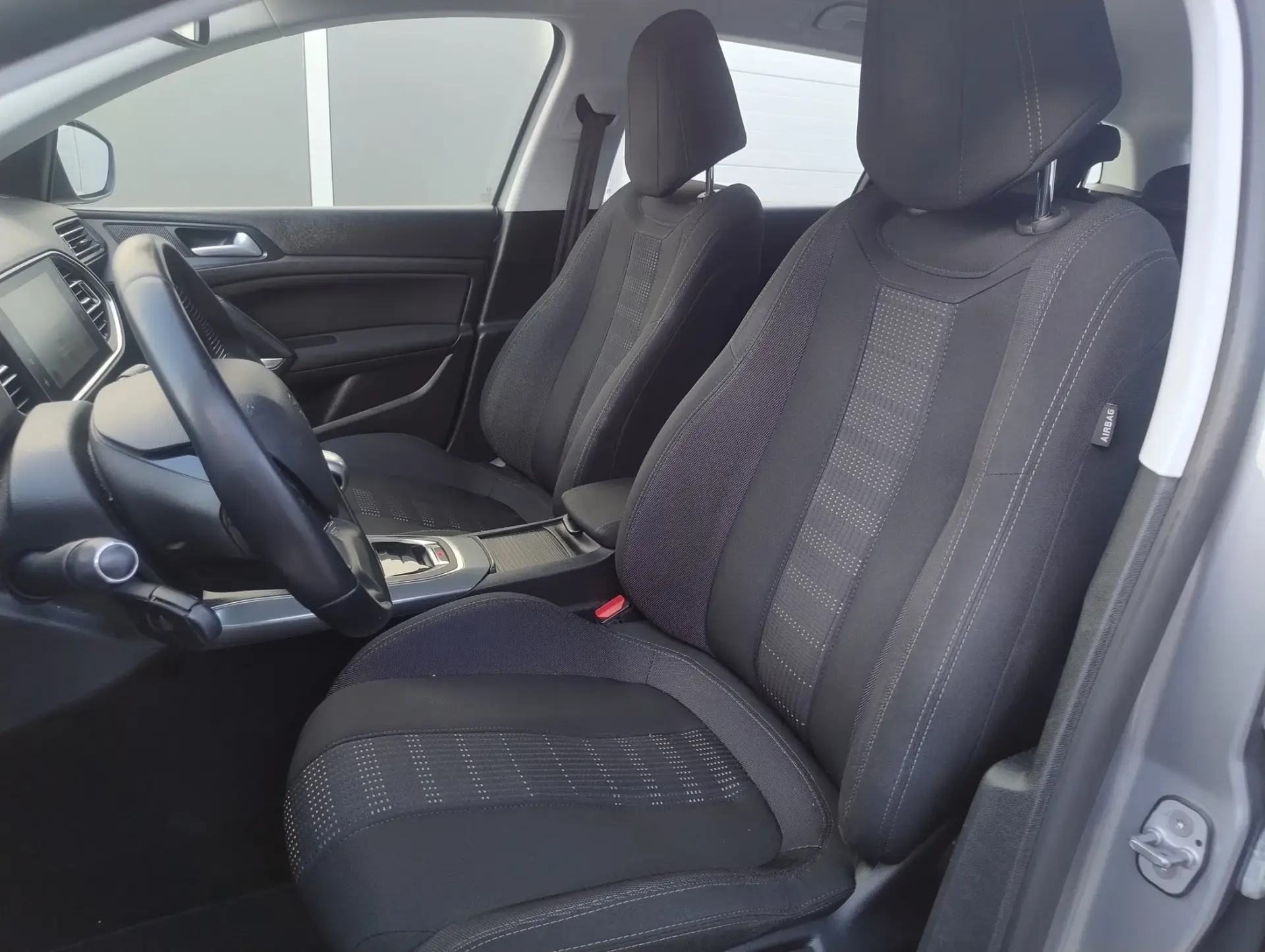 Peugeot 308 SW 2.0 BlueHDi Allure 14