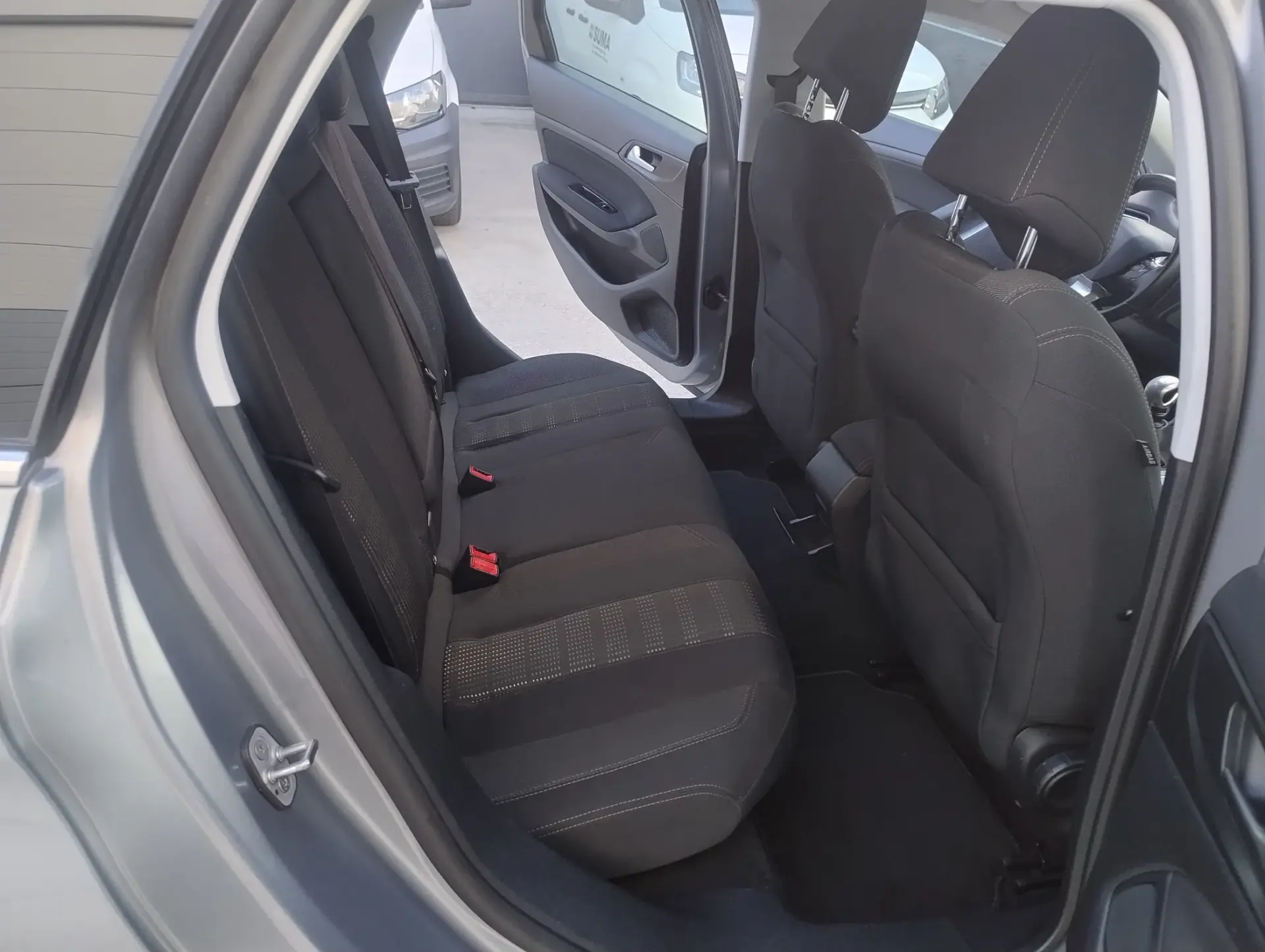 Peugeot 308 SW 2.0 BlueHDi Allure 17