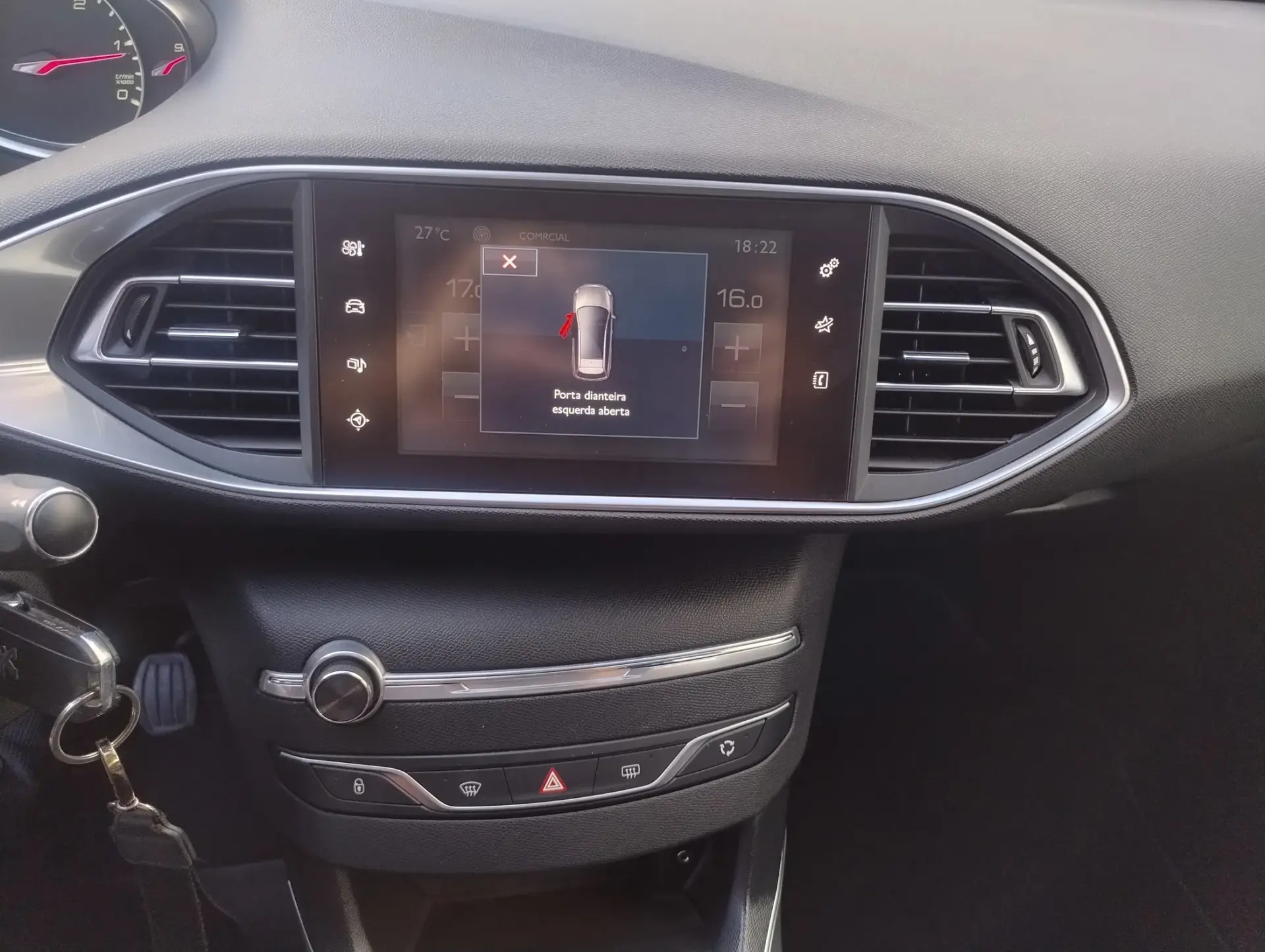 Peugeot 308 SW 2.0 BlueHDi Allure 26