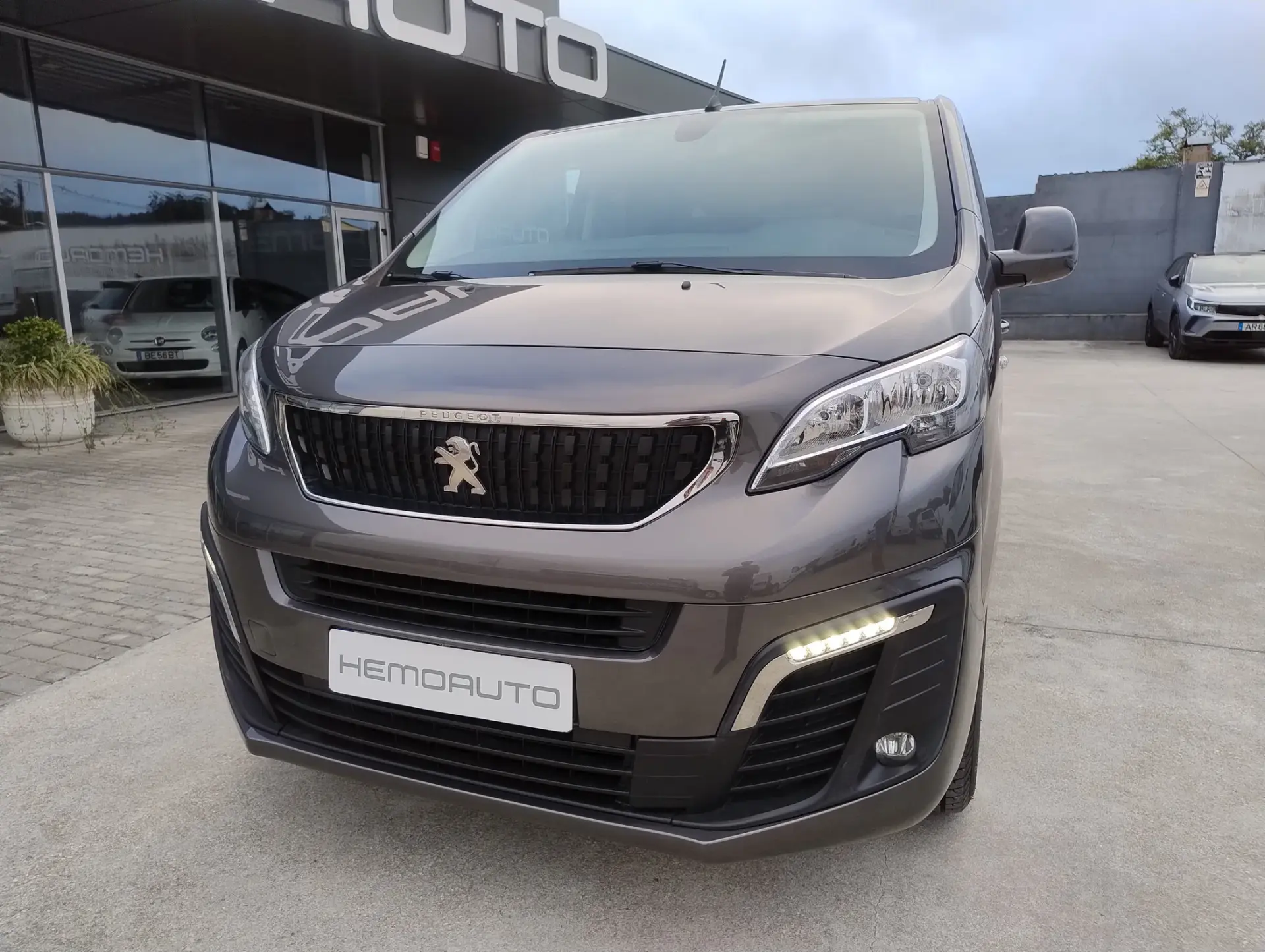 Peugeot Traveller 1.5 BlueHDi L2H1 Active Standard 3