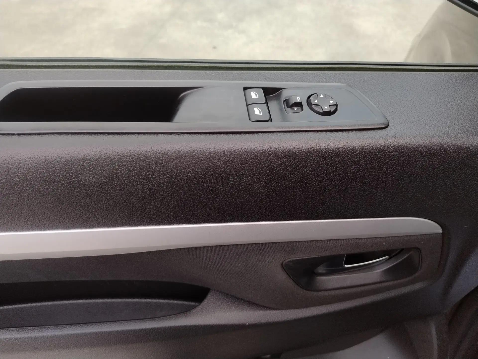 Peugeot Traveller 1.5 BlueHDi L2H1 Active Standard 13