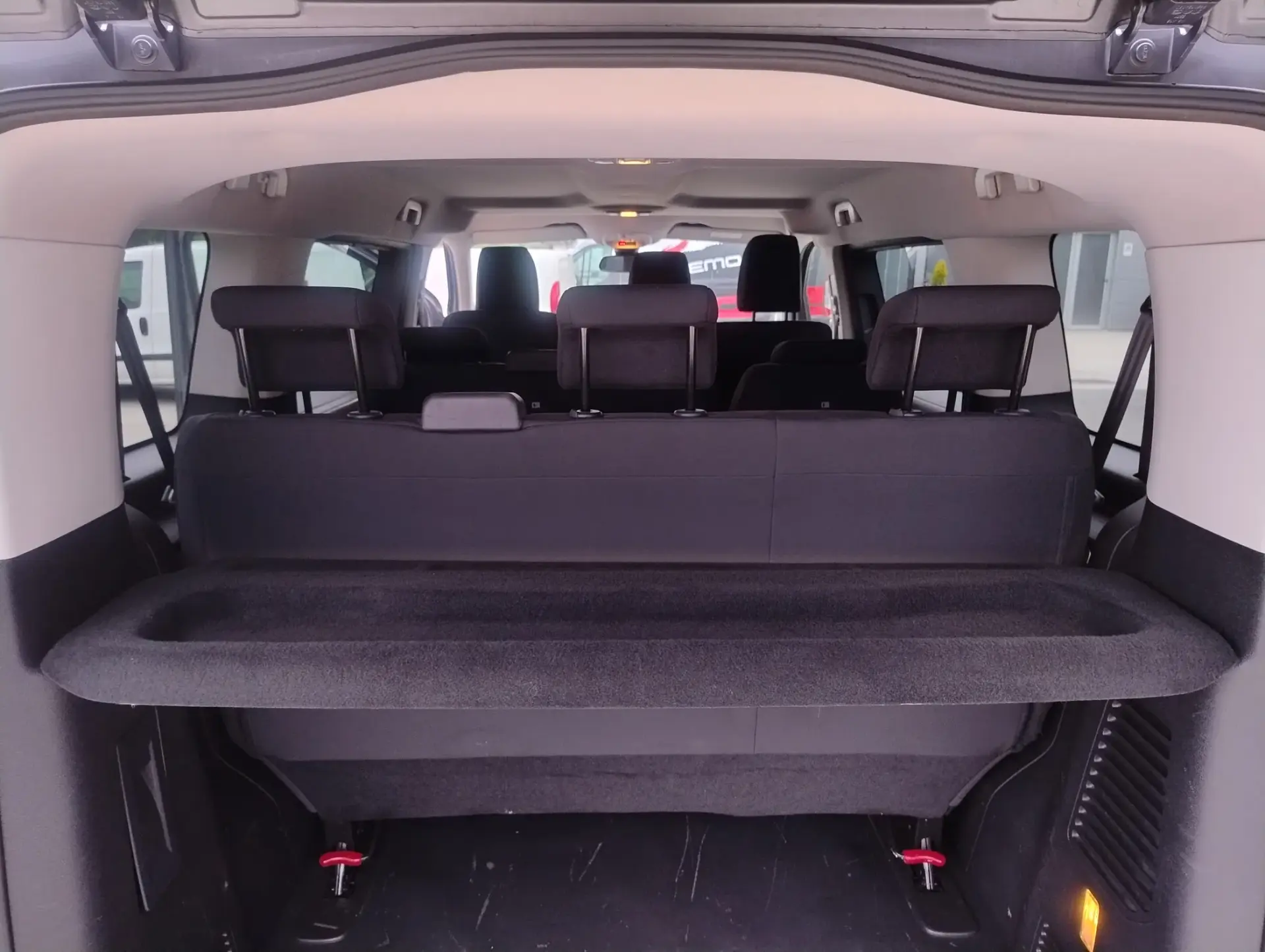 Peugeot Traveller 1.5 BlueHDi L2H1 Active Standard 15