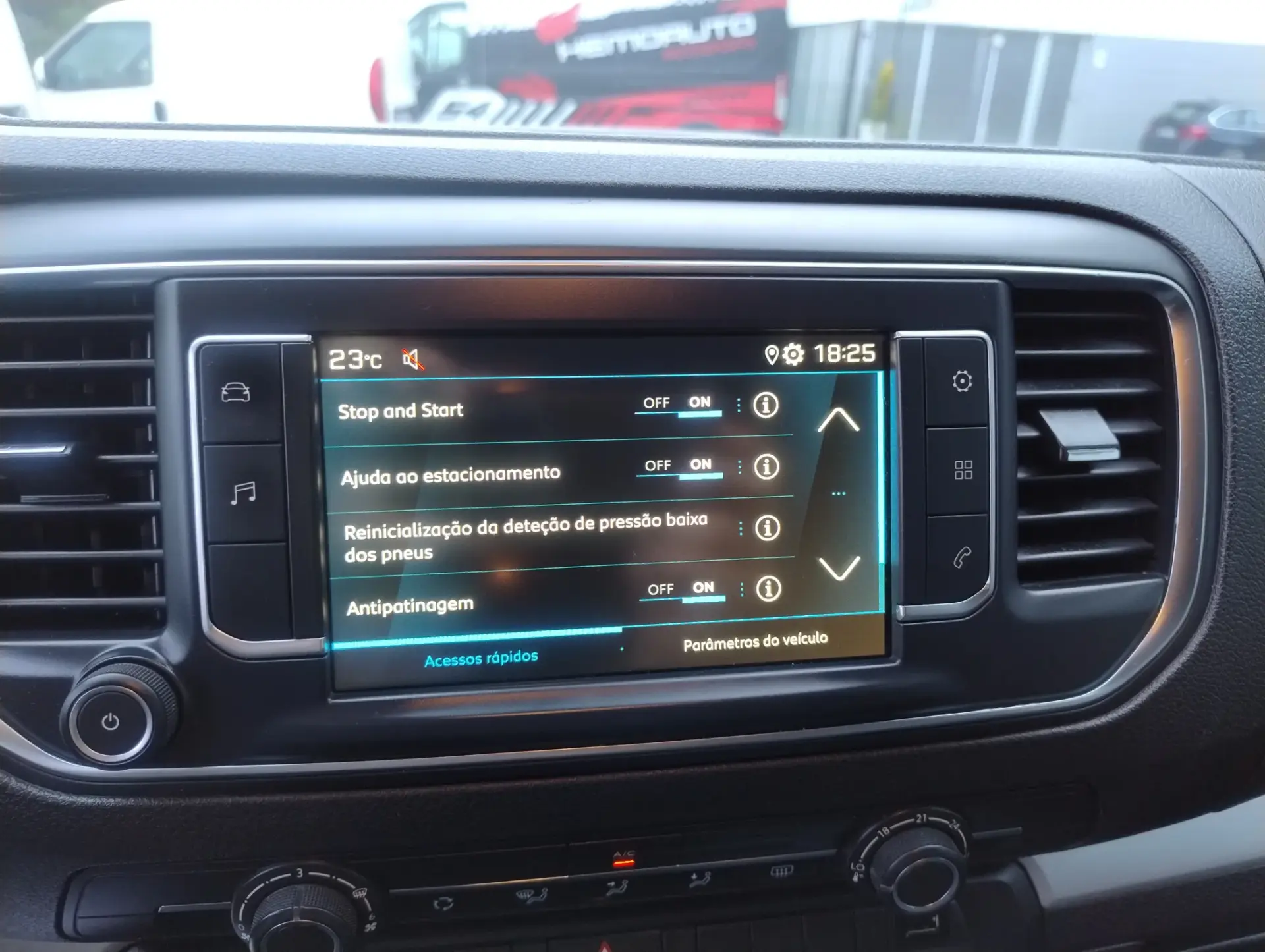 Peugeot Traveller 1.5 BlueHDi L2H1 Active Standard 27