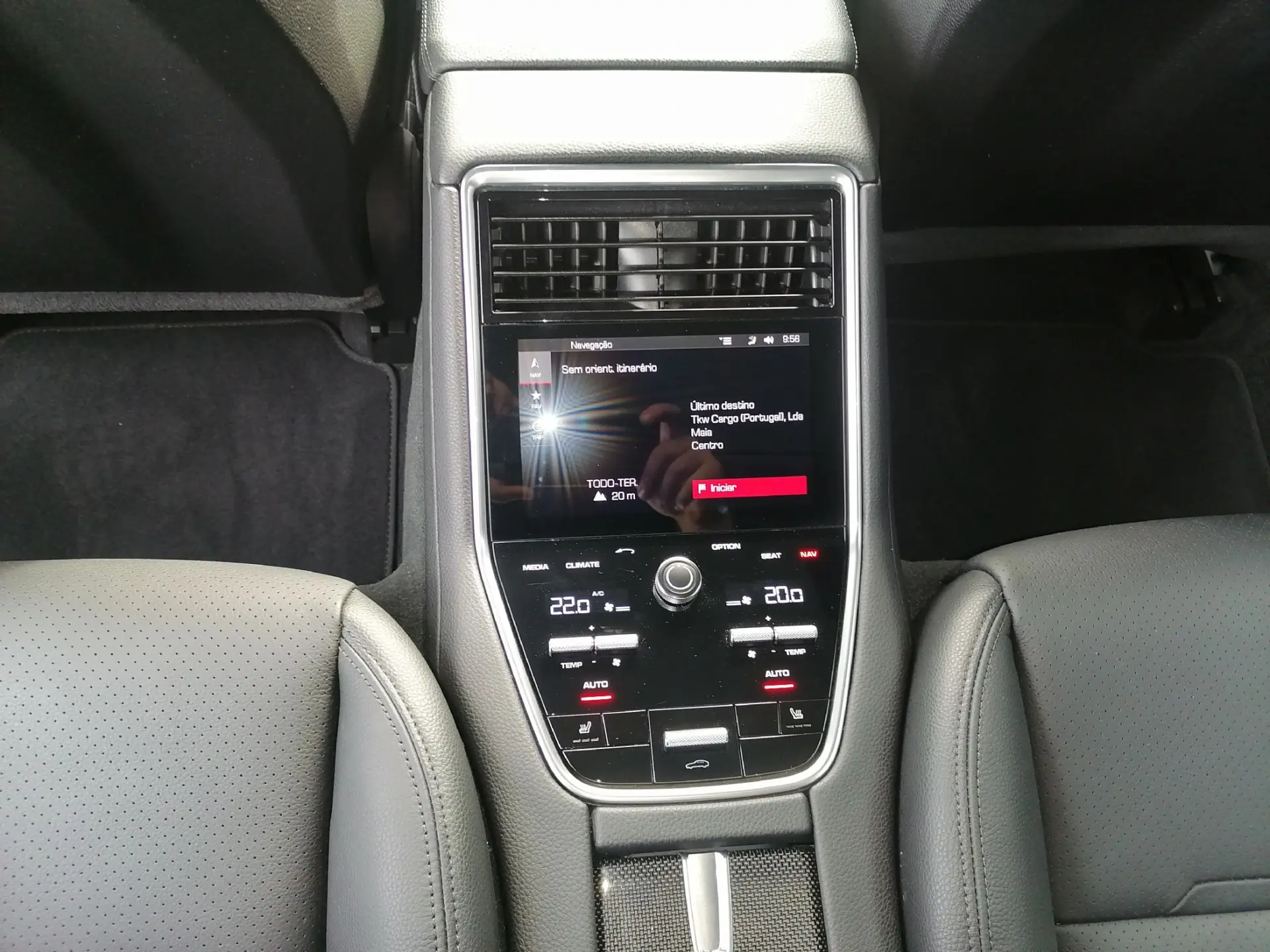 Porsche Panamera 4S 28