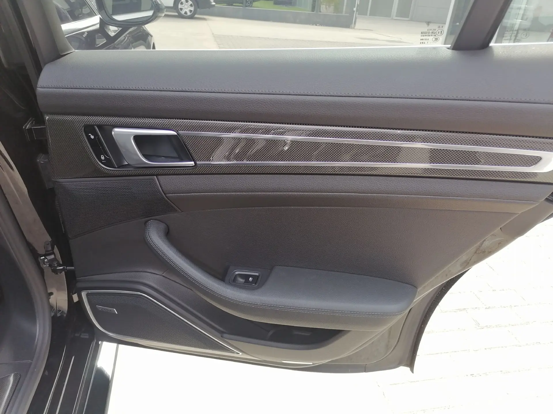 Porsche Panamera 4S 42