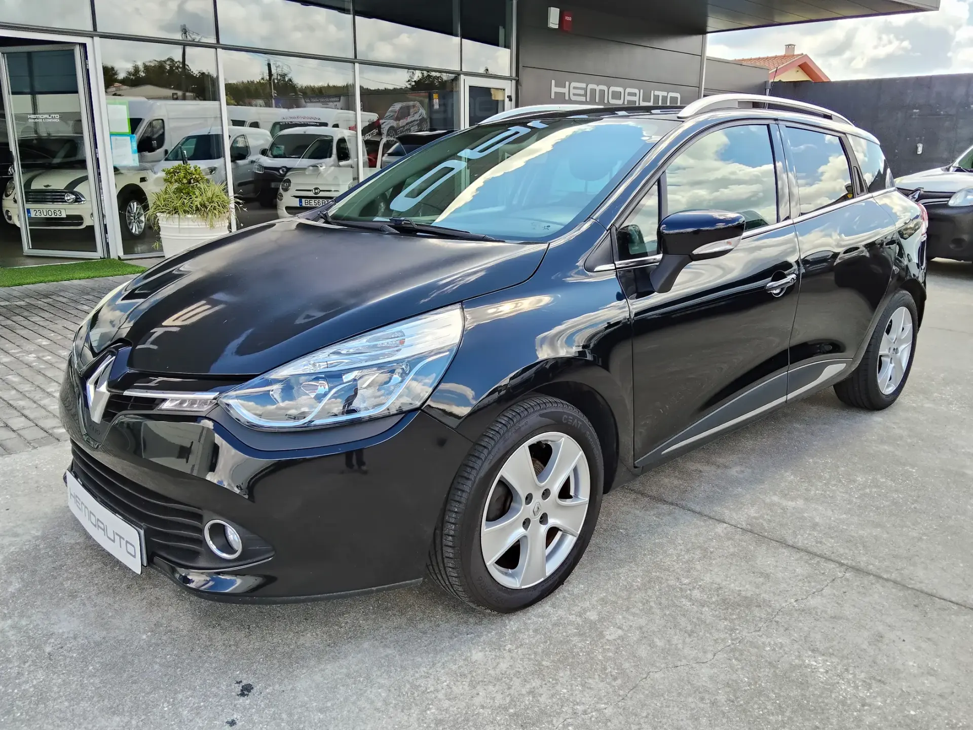 Renault Clio Sport Tourer 1.5 dCi Dynamique S 2