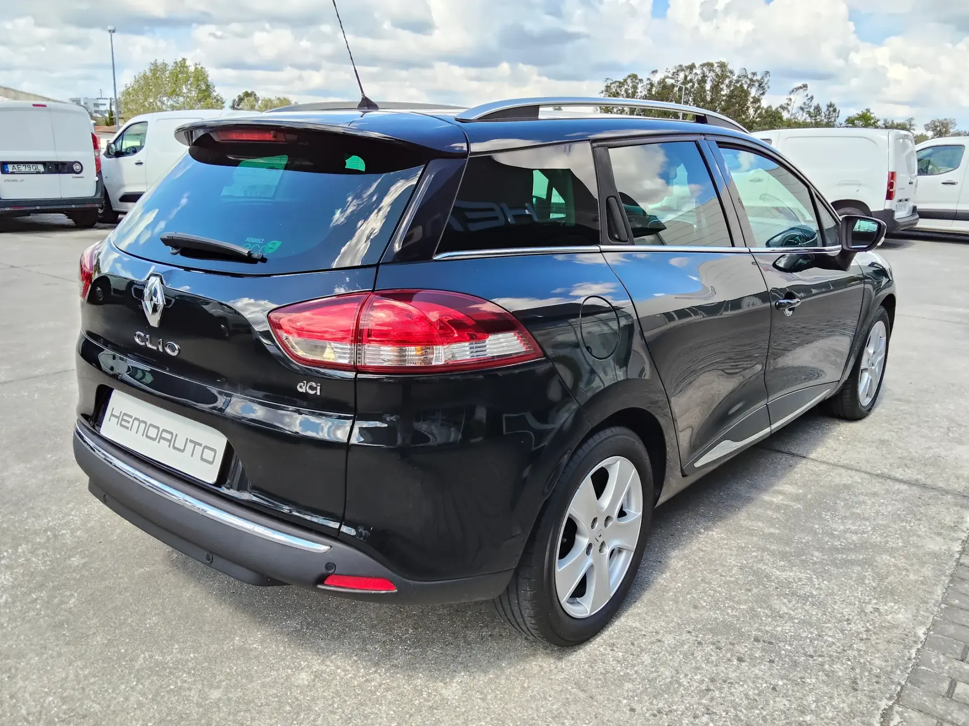 Renault Clio Sport Tourer 1.5 dCi Dynamique S 7