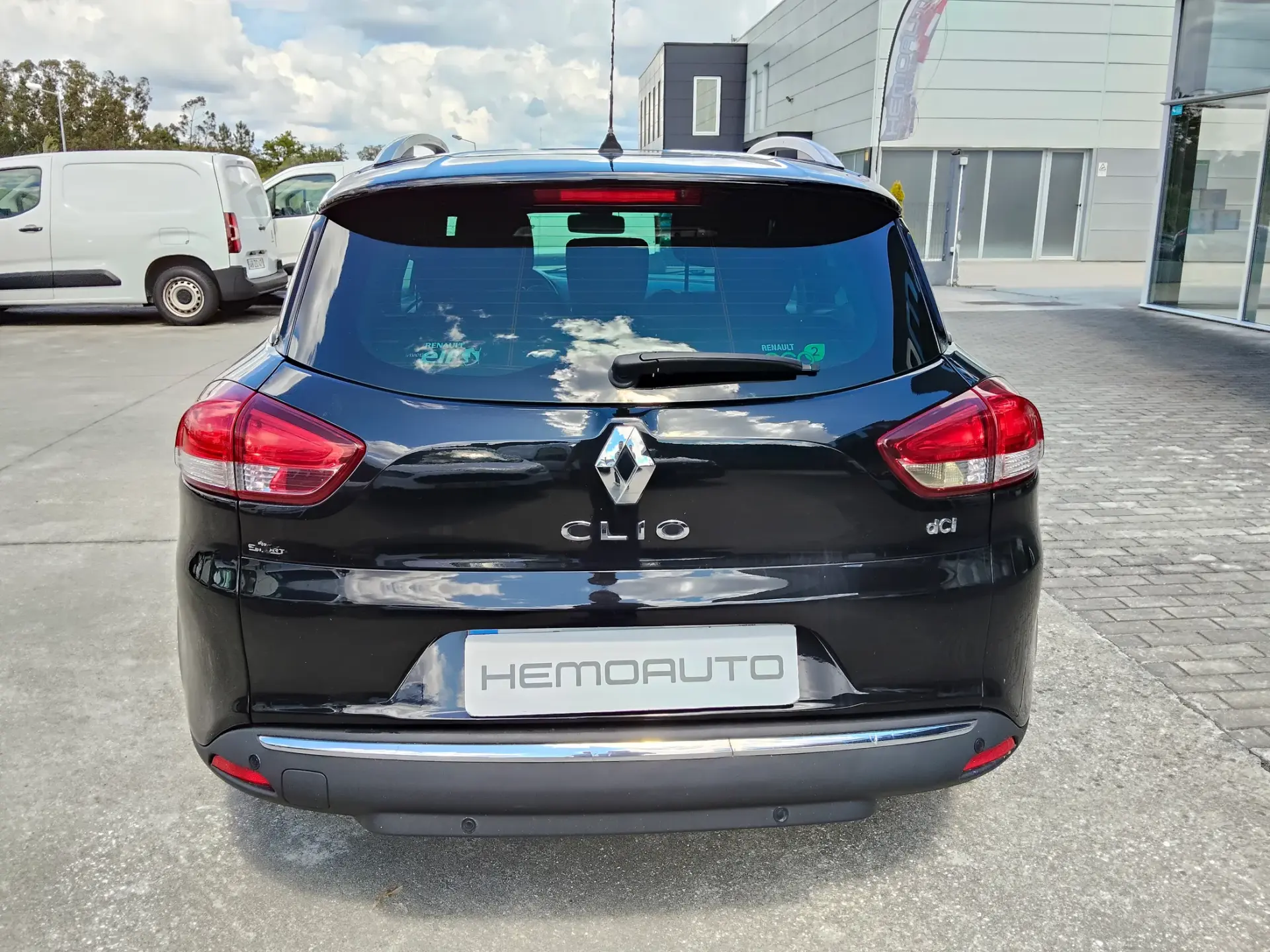 Renault Clio Sport Tourer 1.5 dCi Dynamique S 8