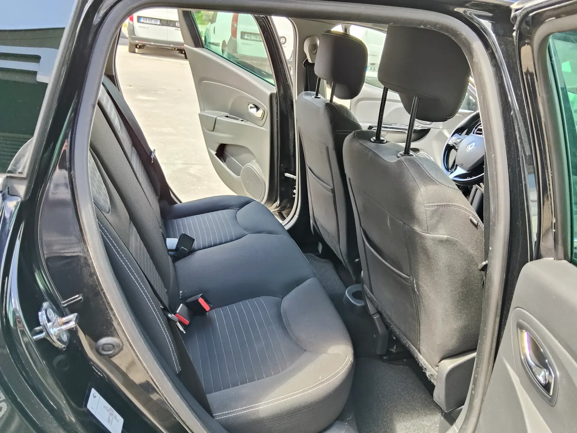 Renault Clio Sport Tourer 1.5 dCi Dynamique S 16