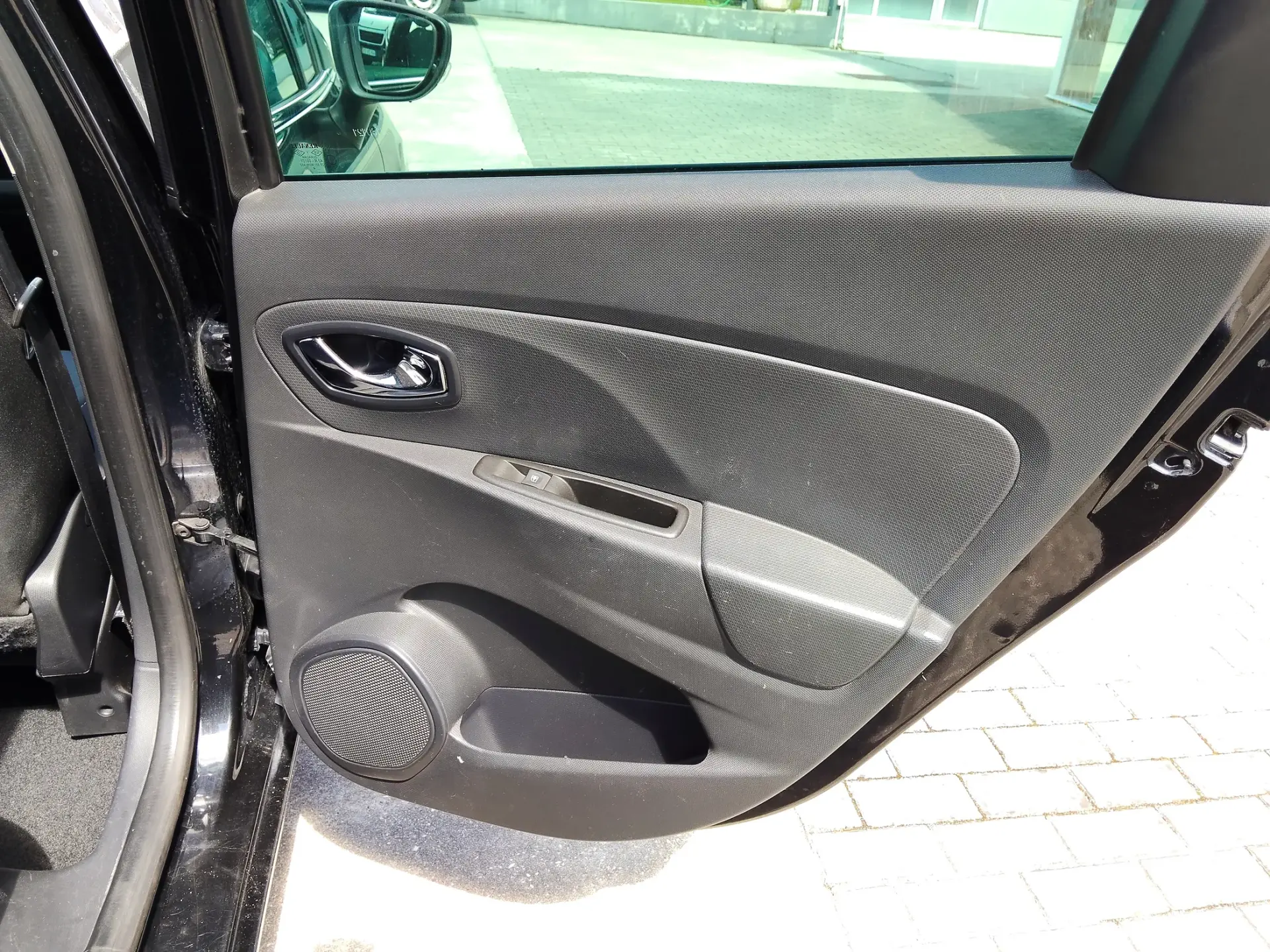 Renault Clio Sport Tourer 1.5 dCi Dynamique S 17