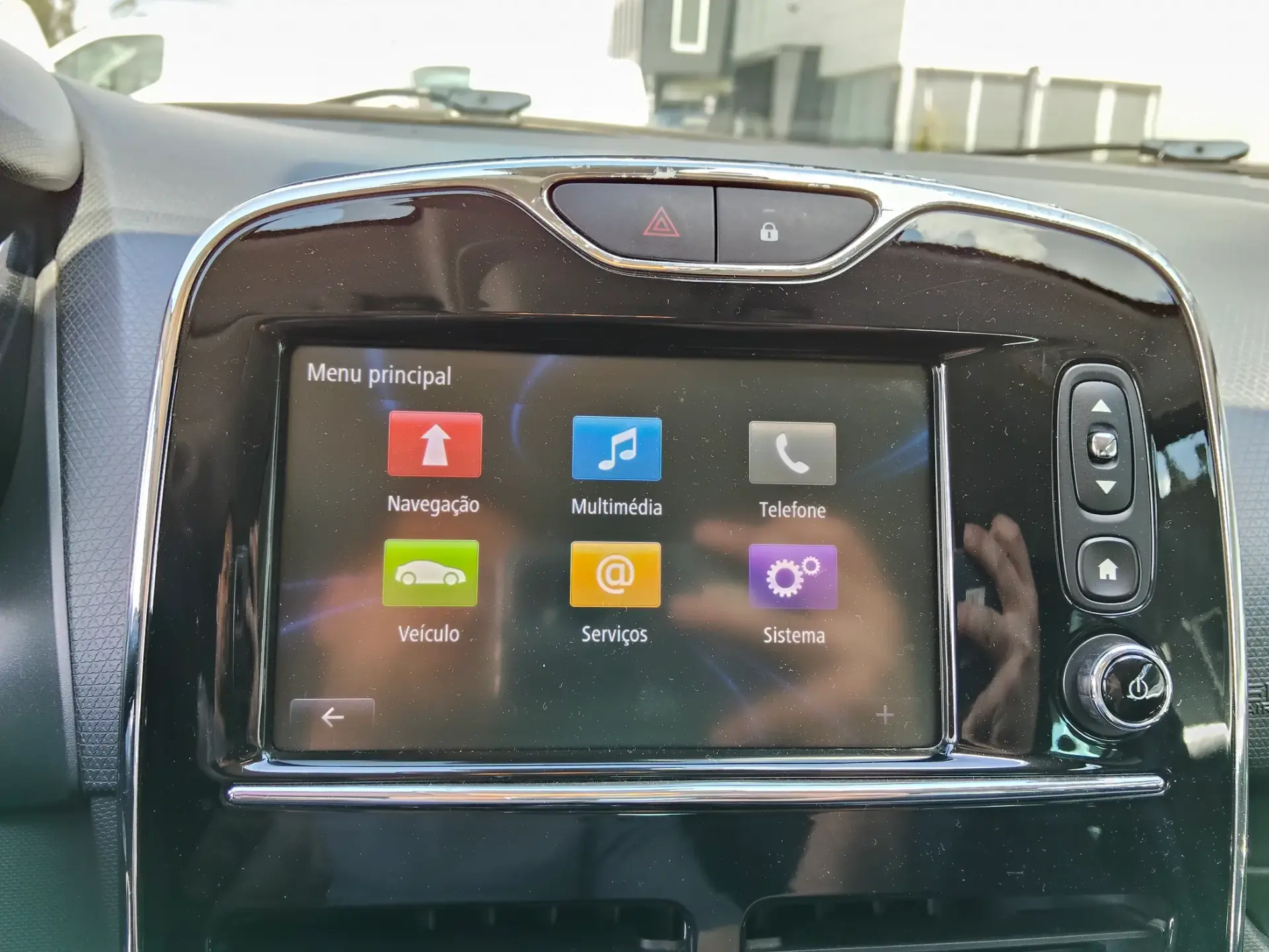 Renault Clio Sport Tourer 1.5 dCi Dynamique S 23