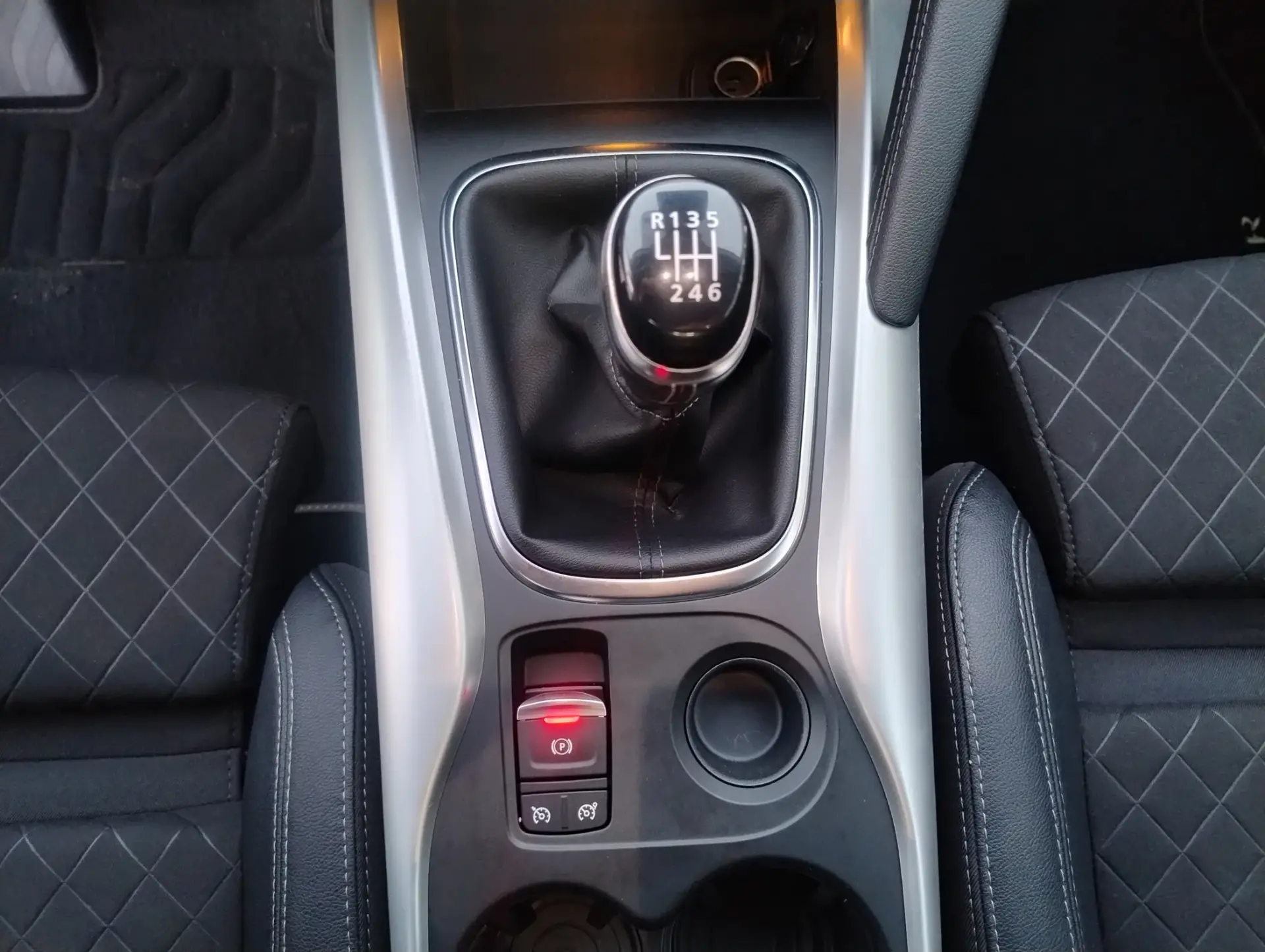 Renault Kadjar 1.5 dCi Intens 25