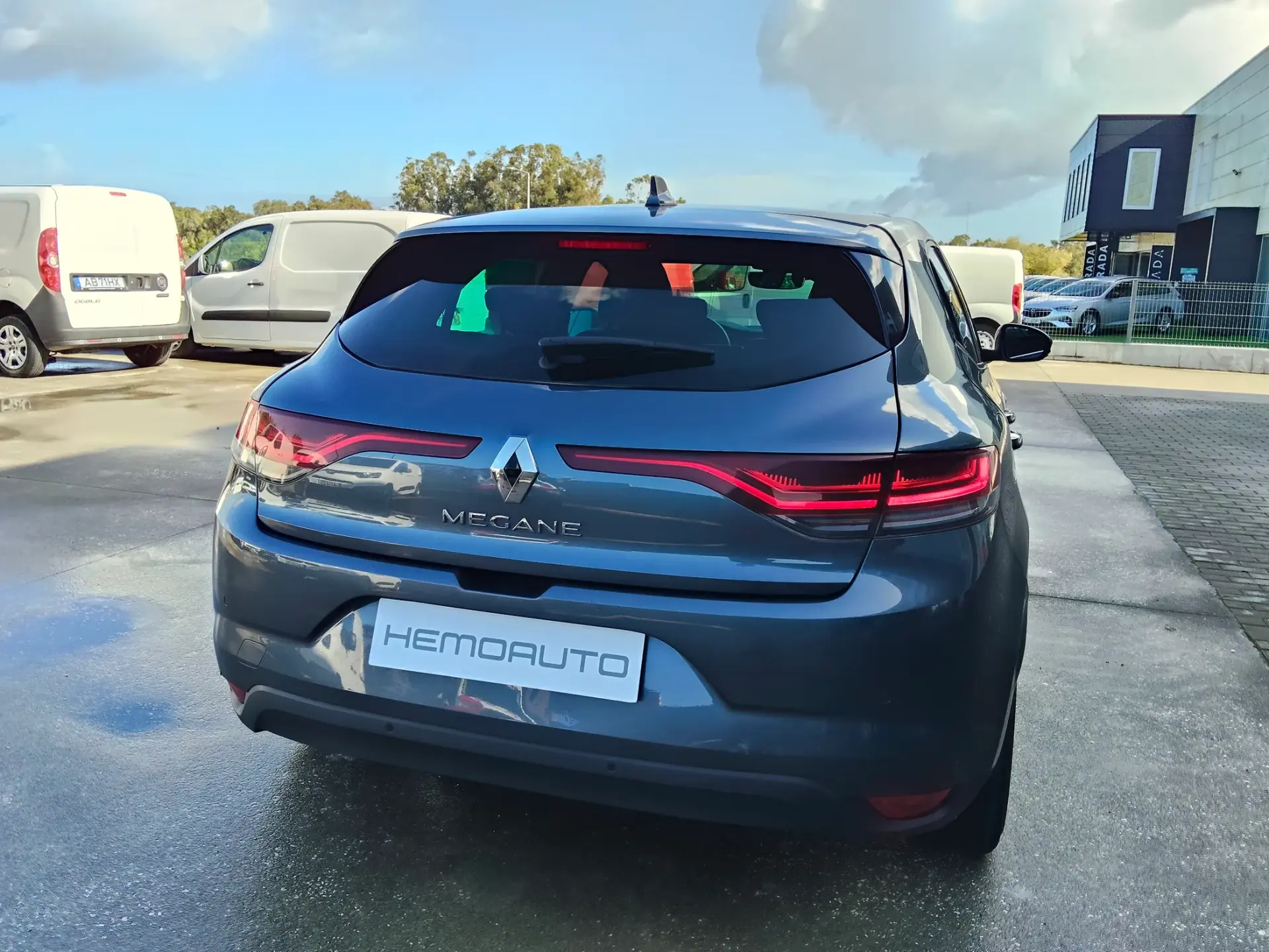 Renault Mégane 1.5 Blue dCi Intens 8
