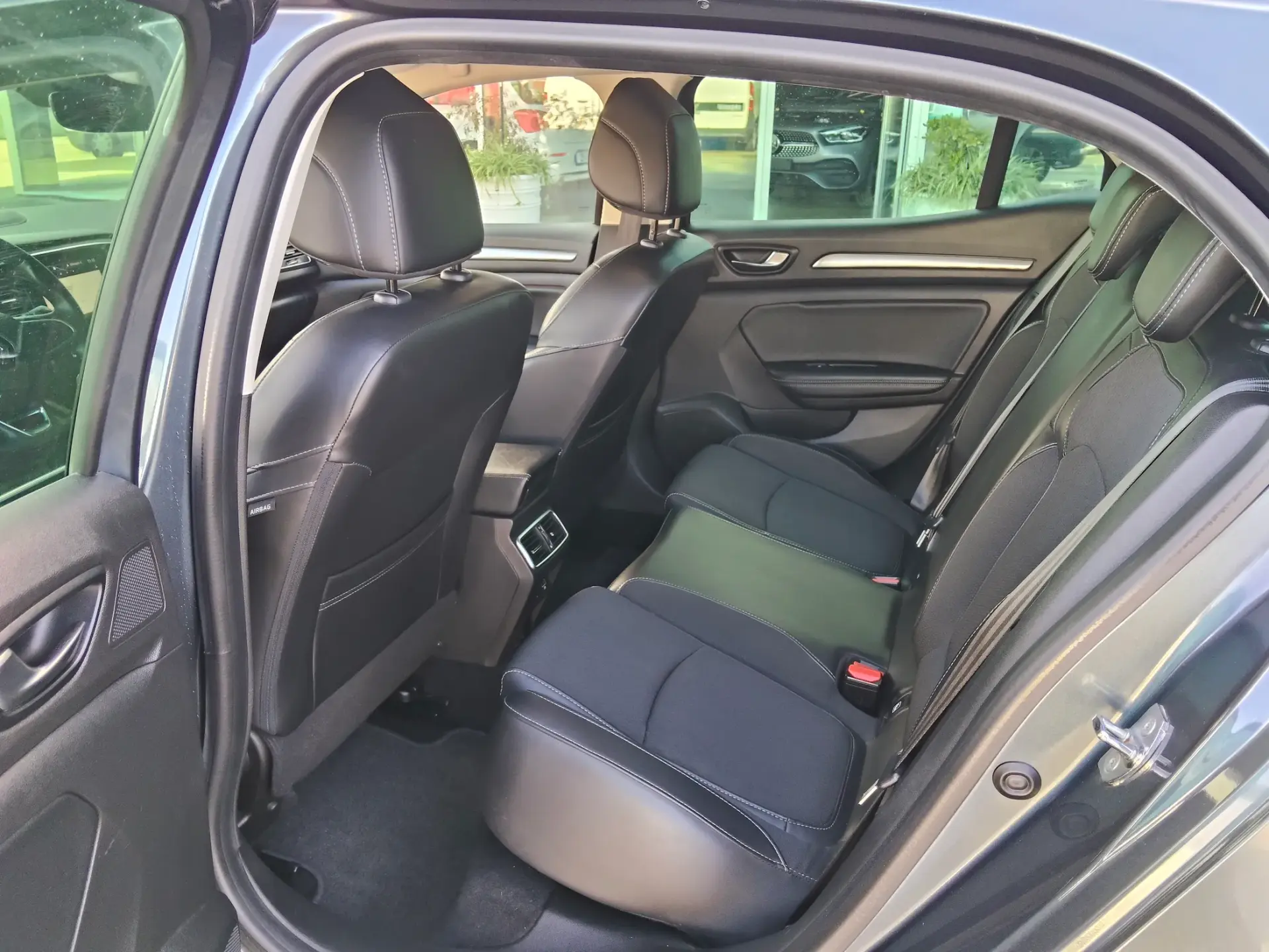 Renault Mégane 1.5 Blue dCi Intens 15