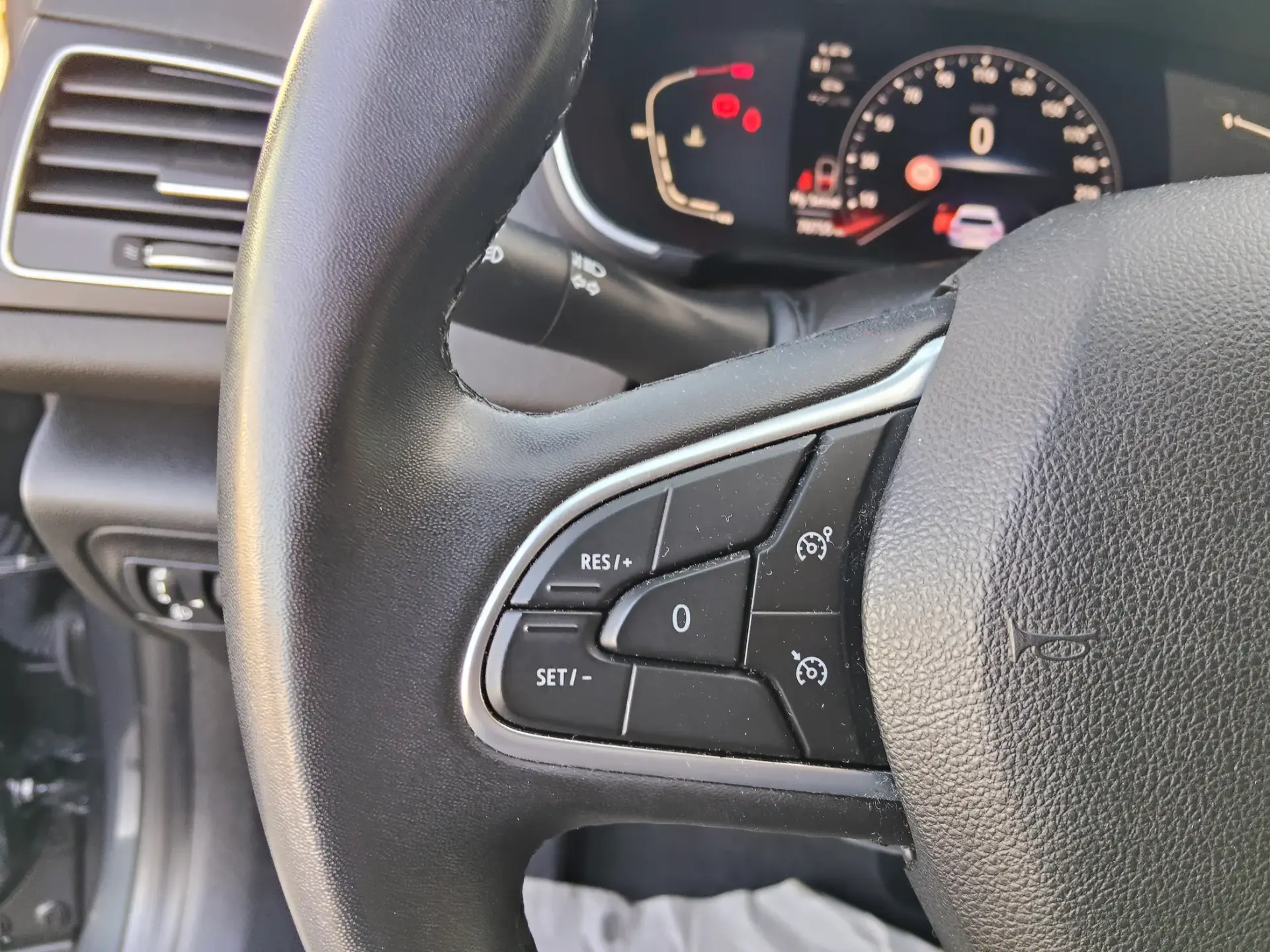 Renault Mégane 1.5 Blue dCi Intens 33