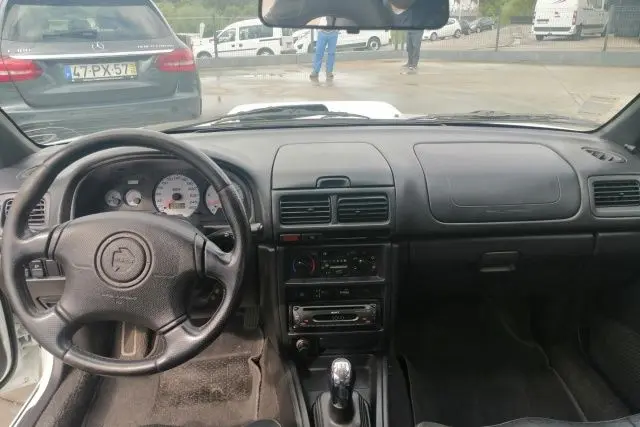 Subaru Impreza 2.0 Turbo GT AWD 16