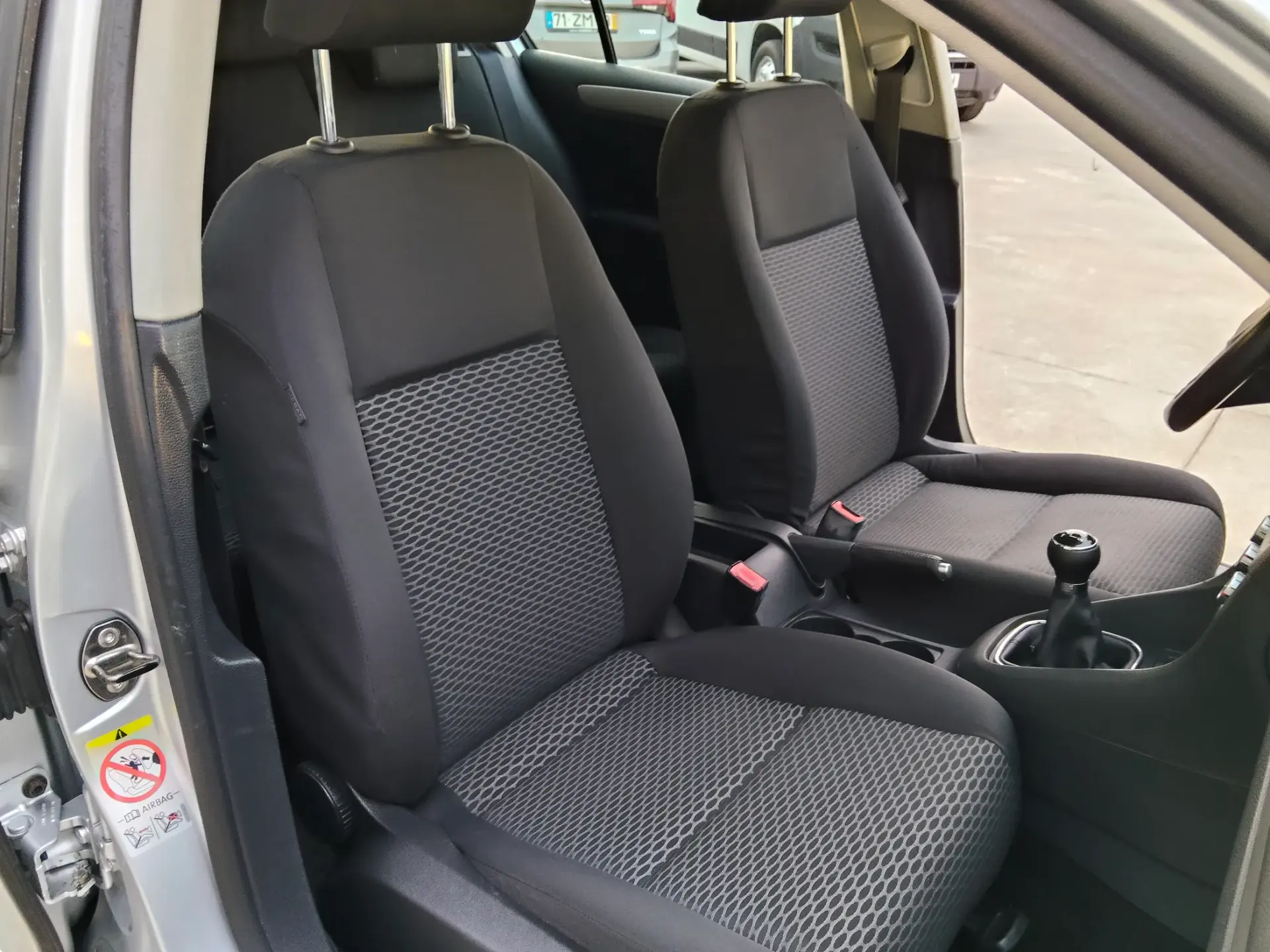 Volkswagen Golf 1.6 TDi Trendline 21