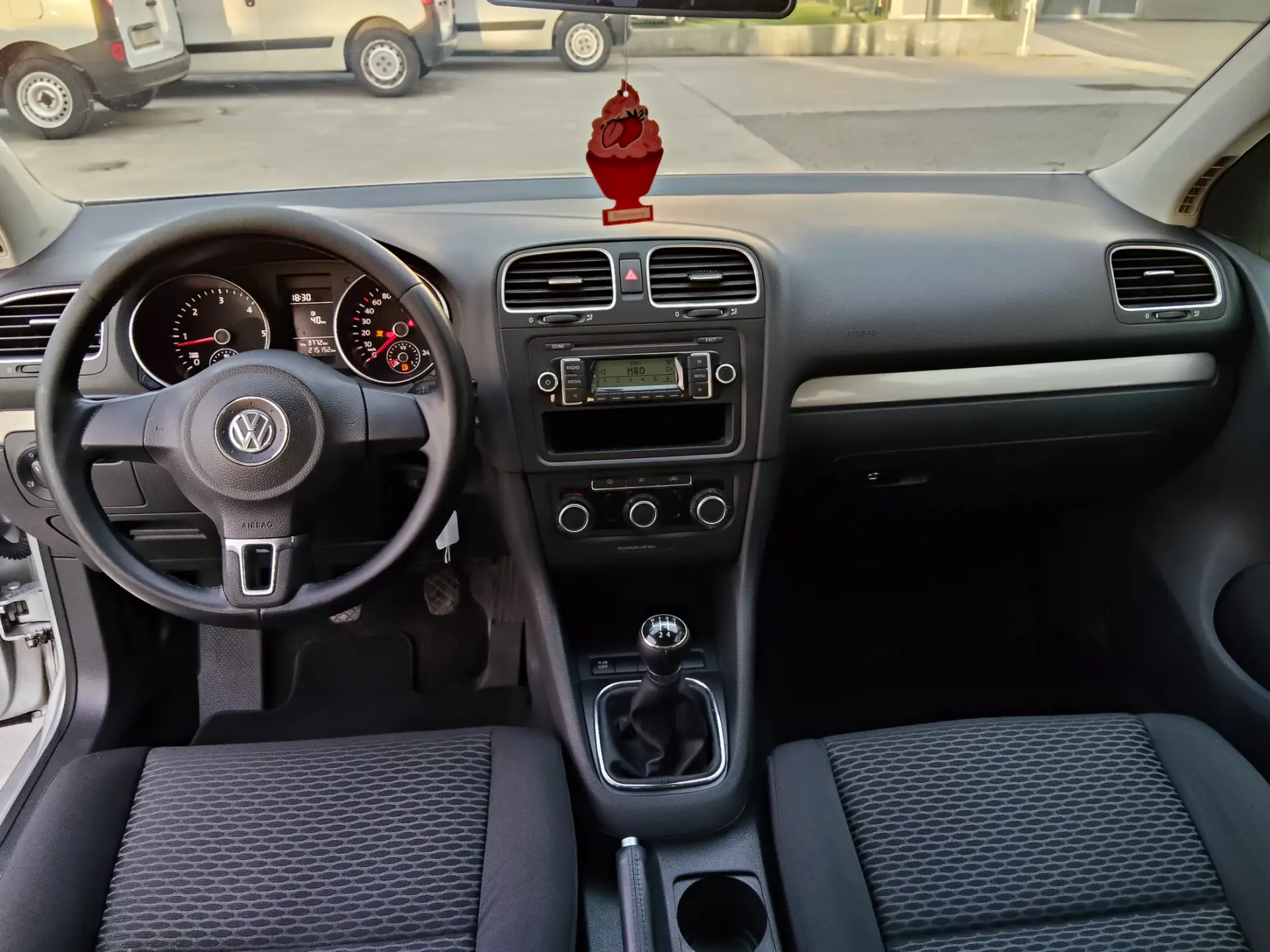 Volkswagen Golf 1.6 TDi Trendline 22