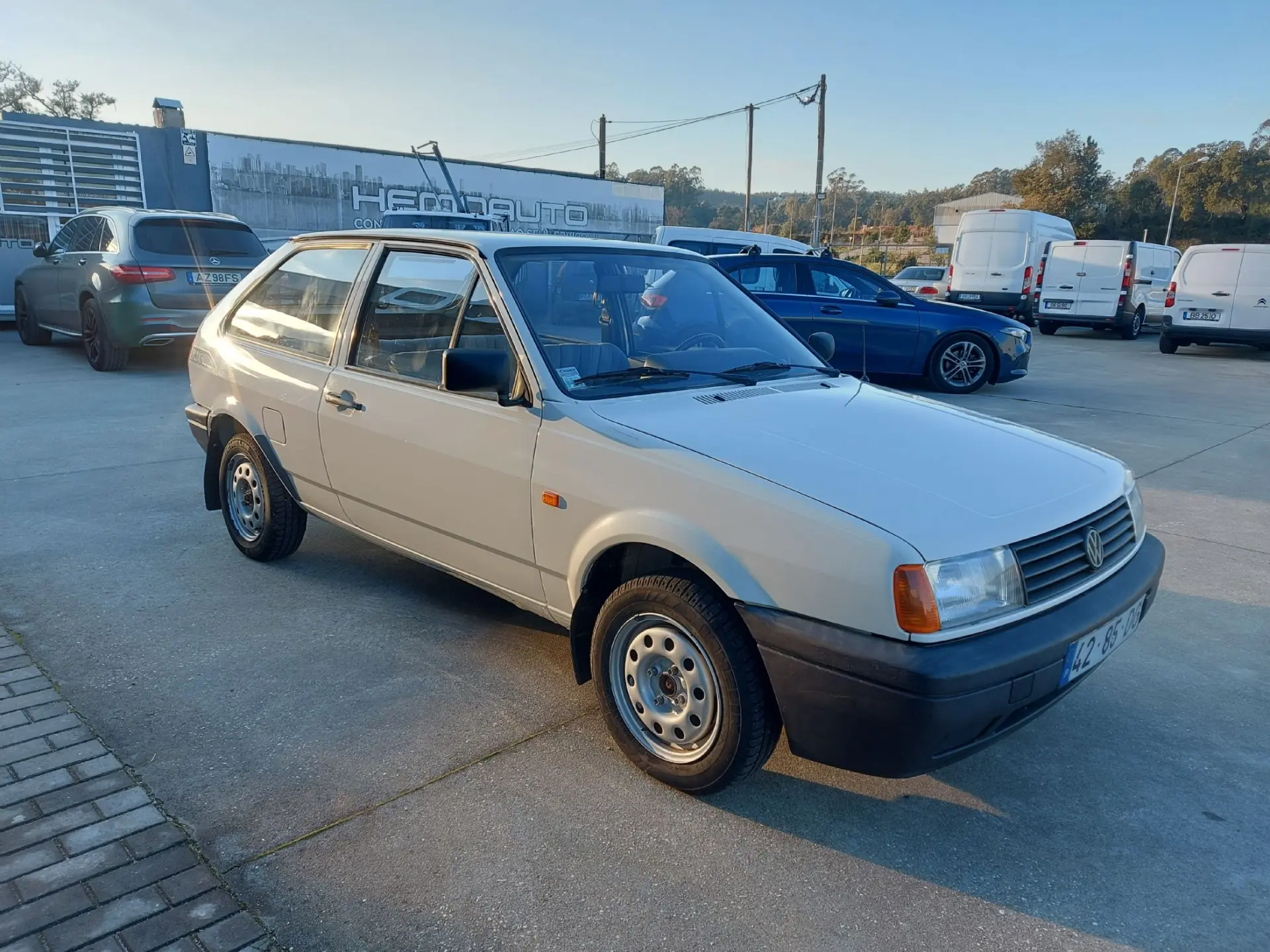 Volkswagen Polo 1.0 Fox 8