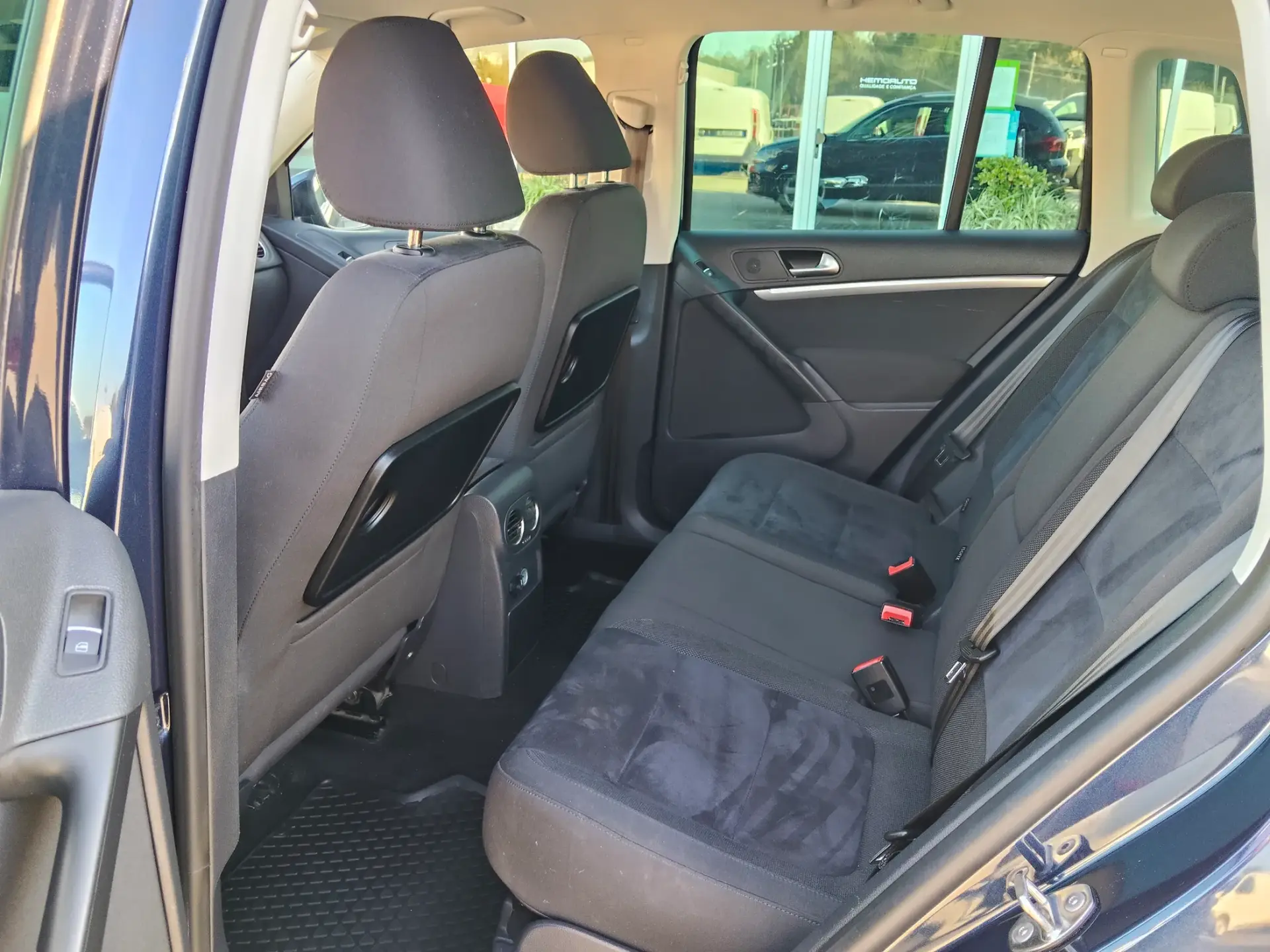 Volkswagen Tiguan 1.4 TSi Sport BlueMotion 14