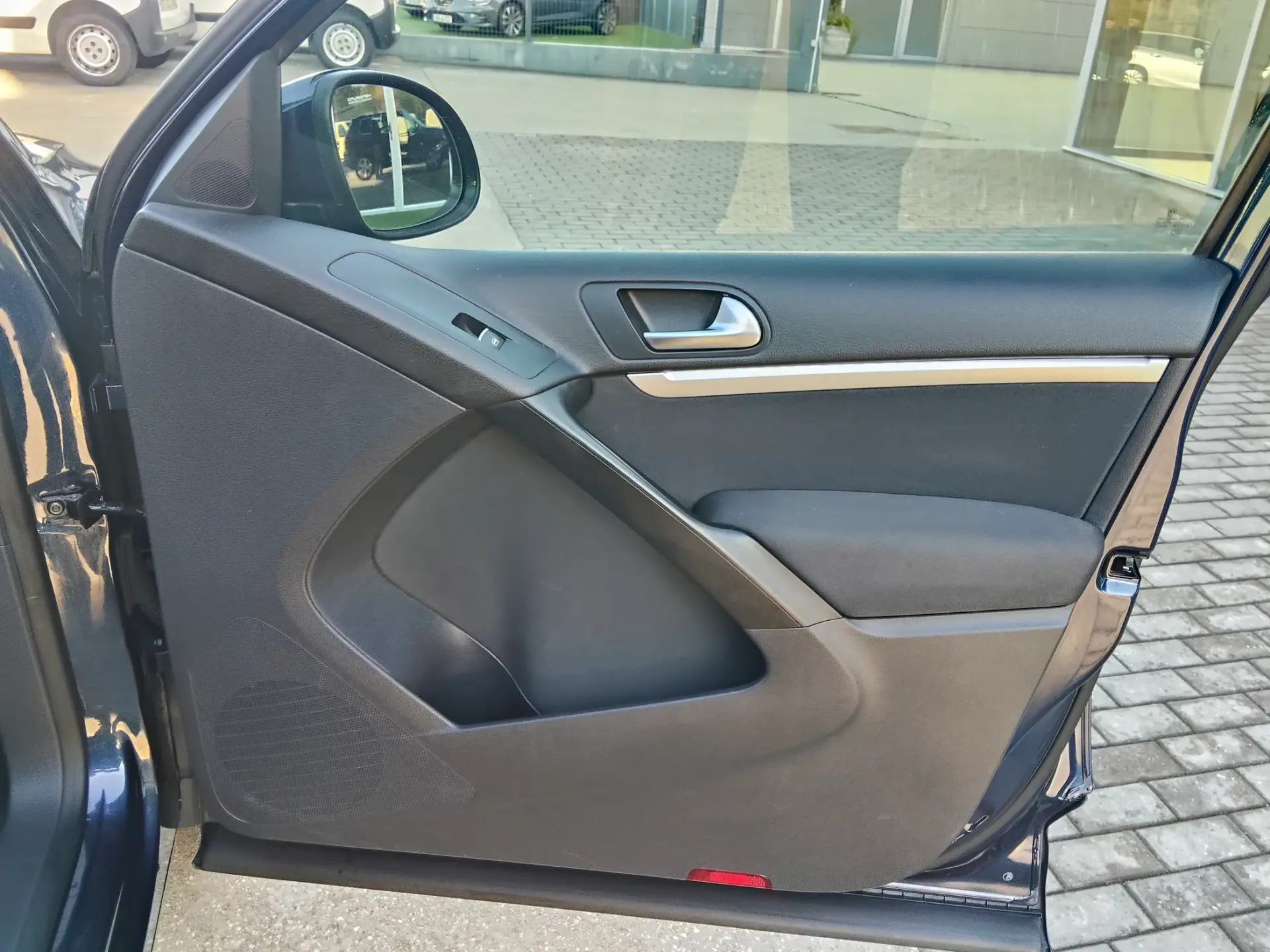 Volkswagen Tiguan 1.4 TSi Sport BlueMotion 19