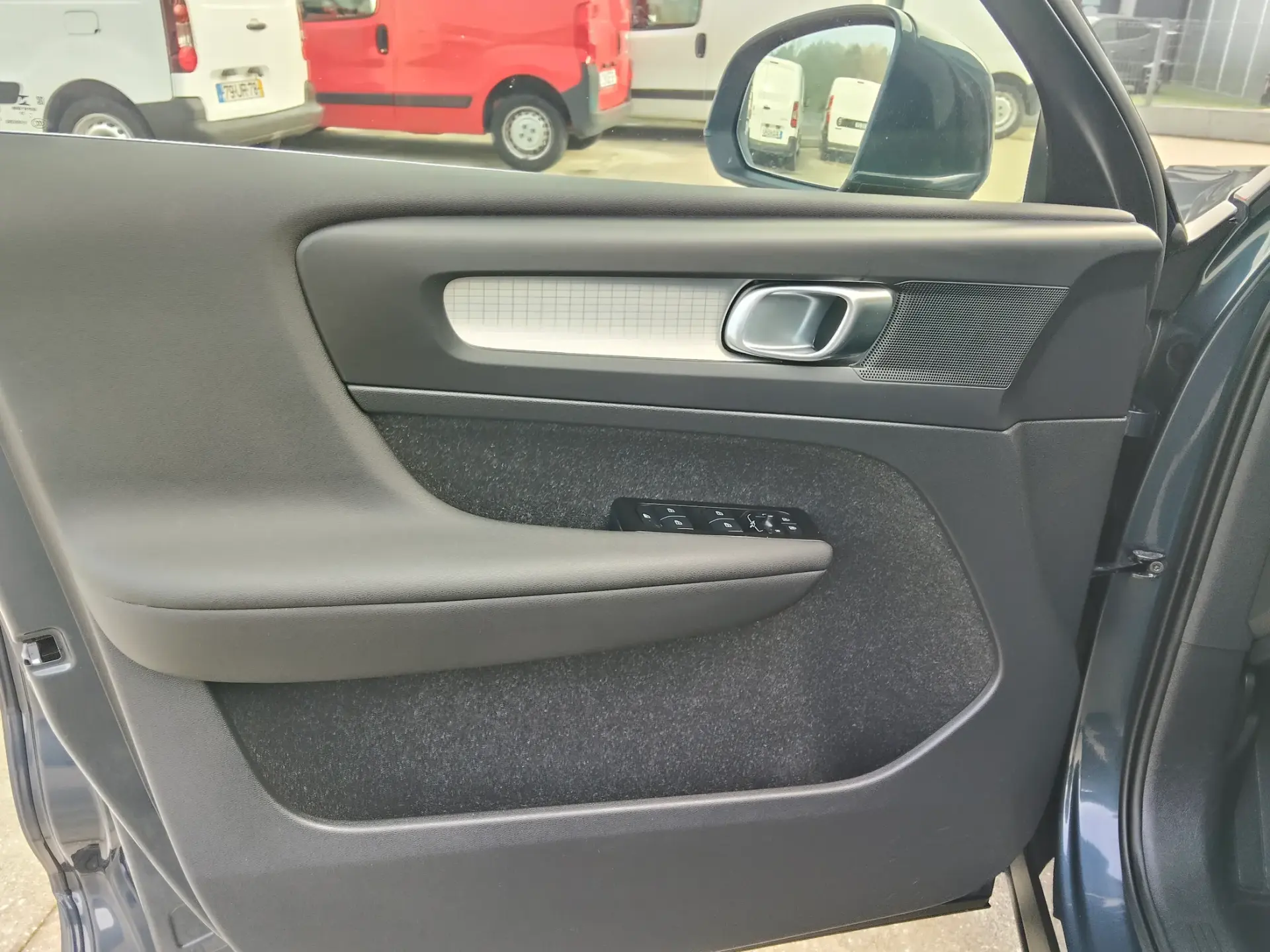 Volvo XC 40 1.5 T5 PHEV Inscription Expression 12